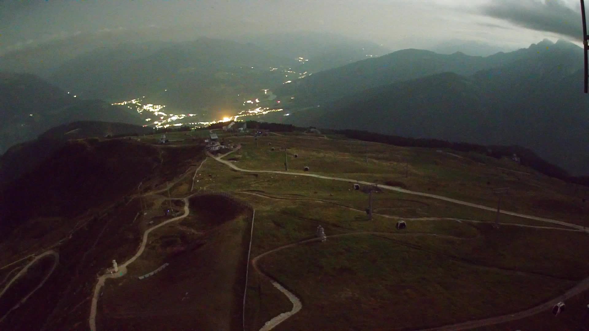 Kronplatz peak | view to Valdaora – Olang