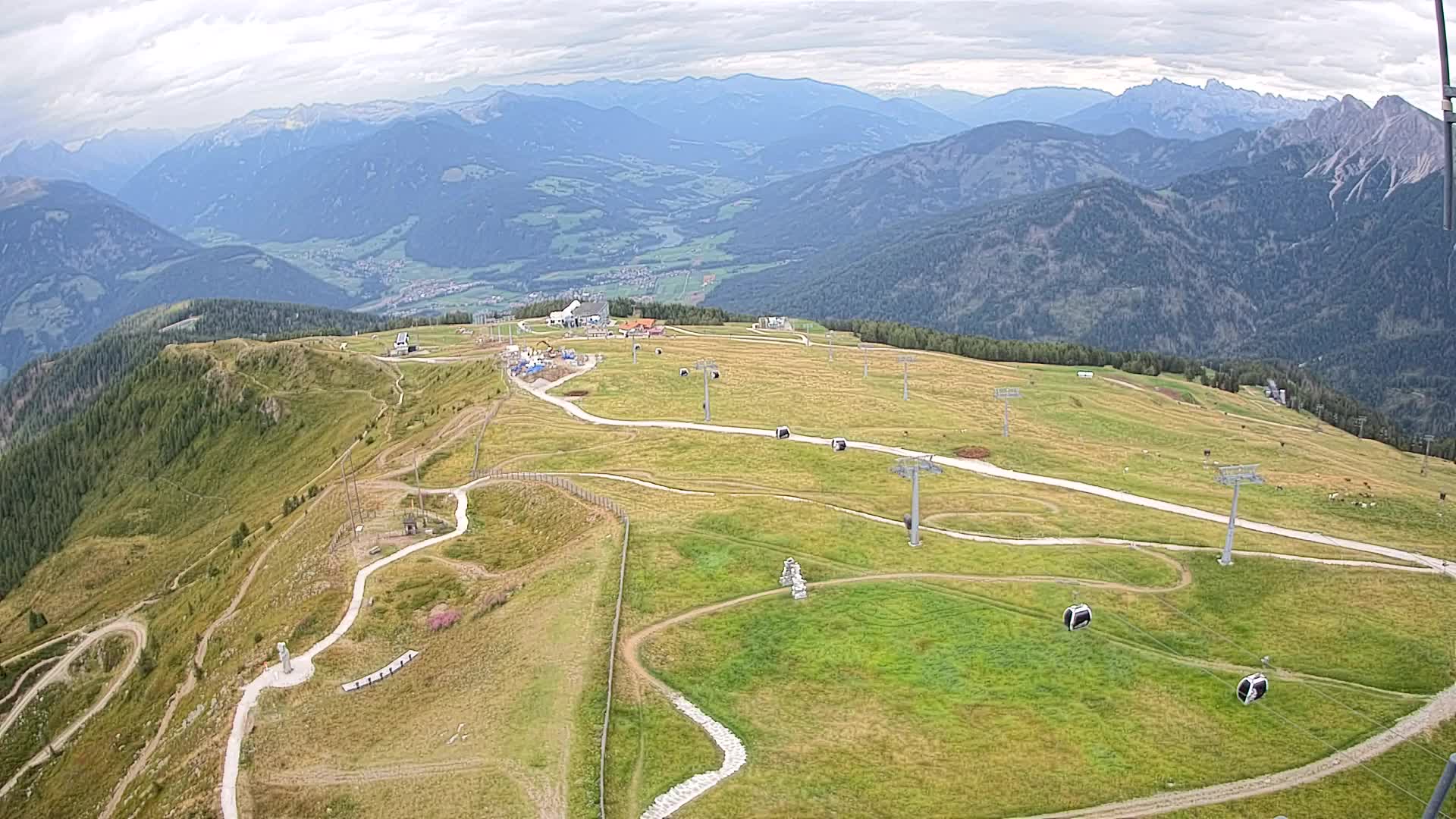 Kronplatz peak | view to Valdaora – Olang