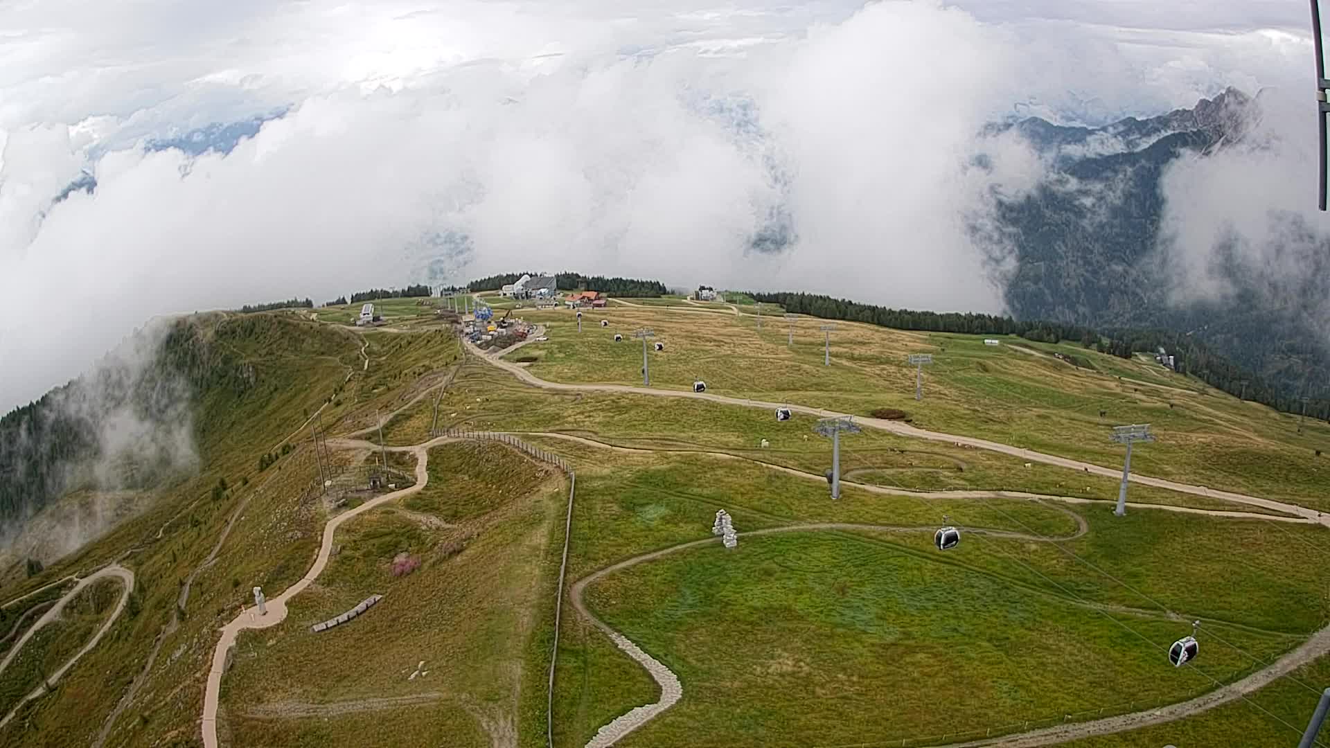 Kronplatz peak | view to Valdaora – Olang