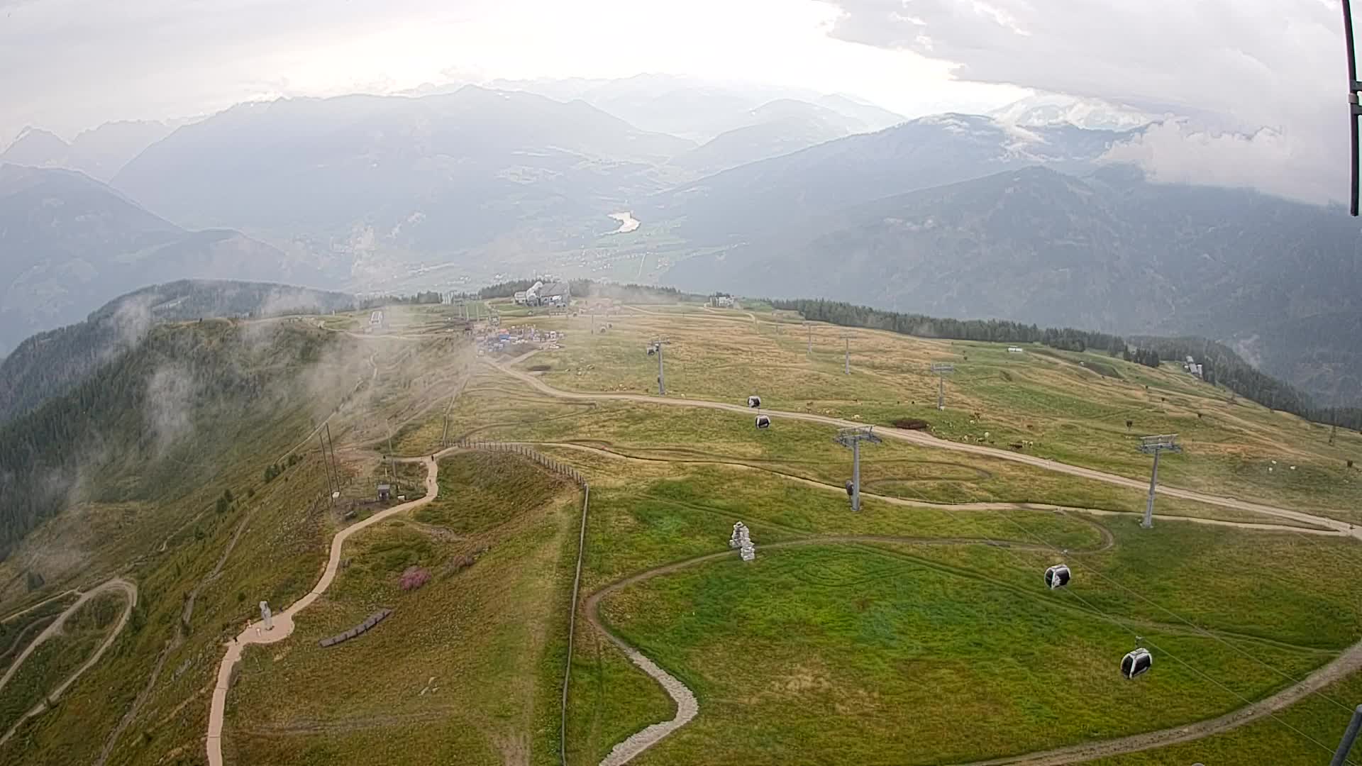 Kronplatz peak | view to Valdaora – Olang