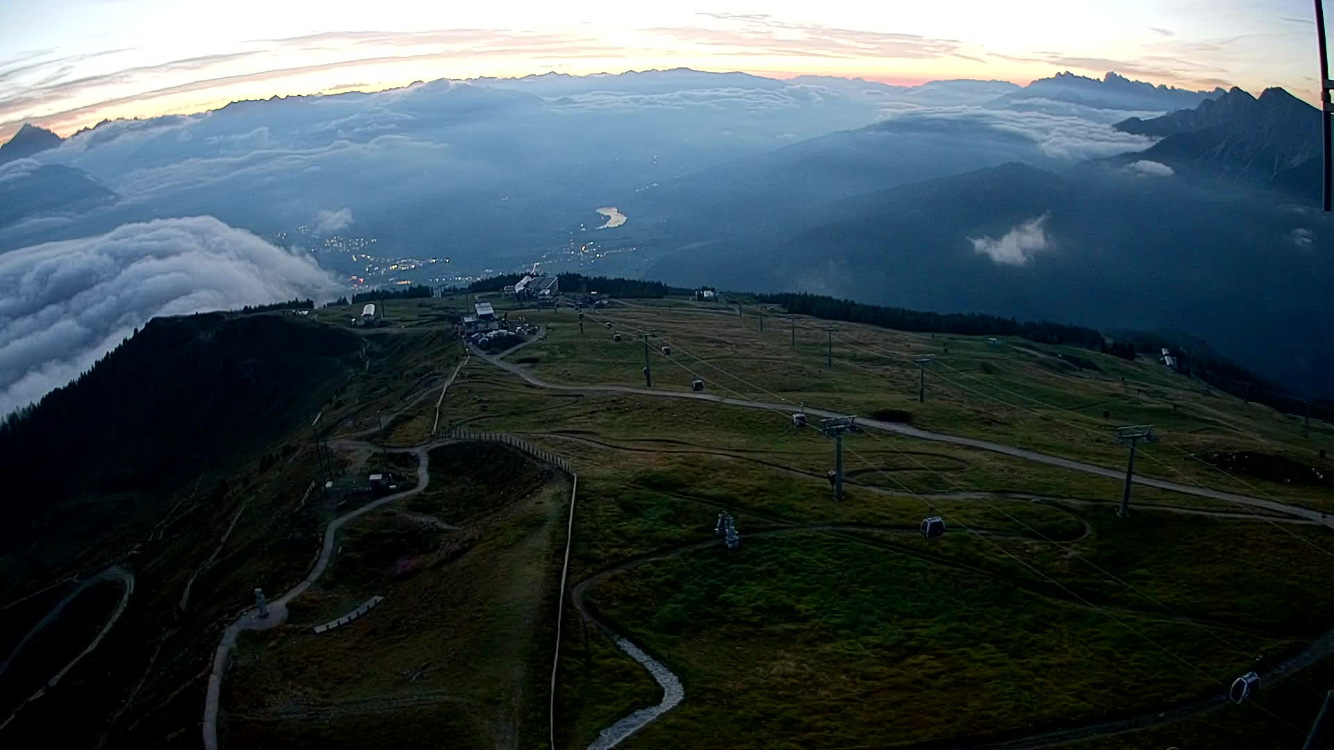 Kronplatz peak | view to Valdaora – Olang
