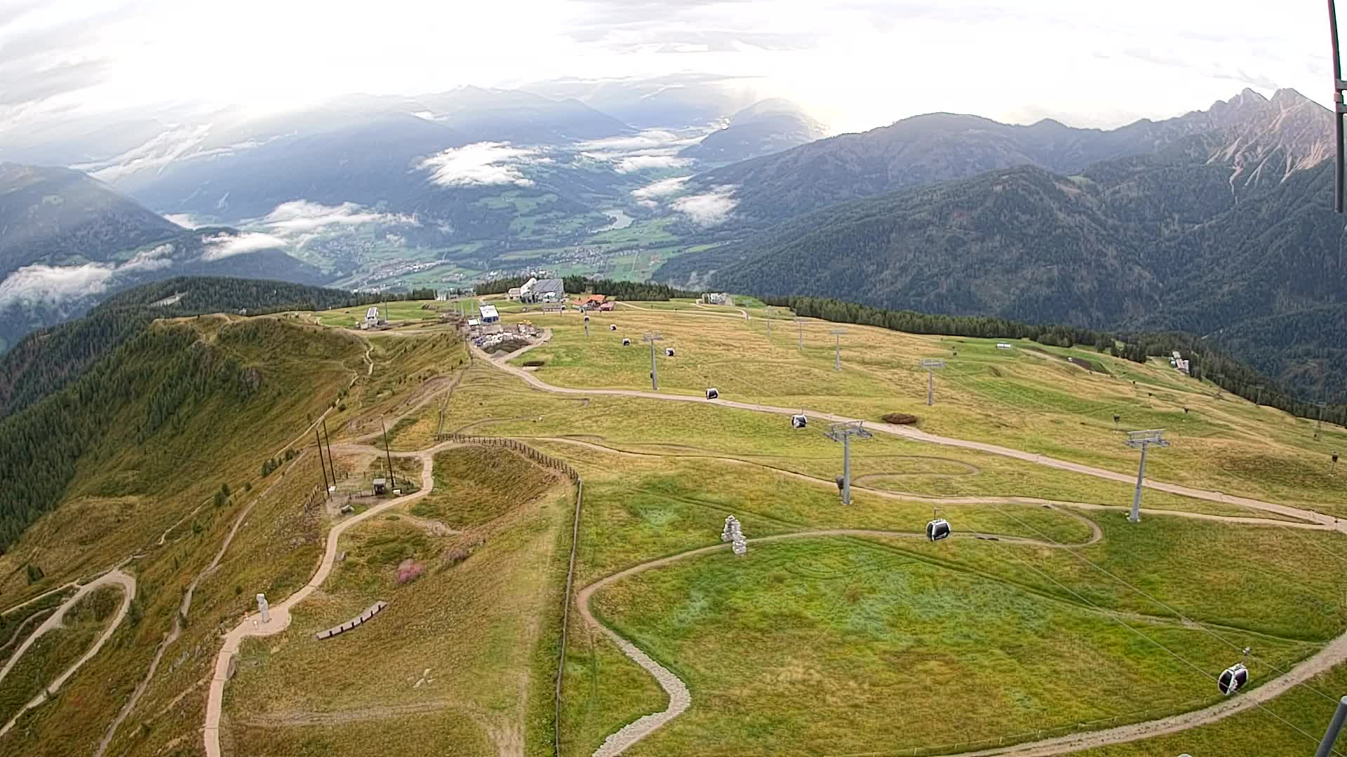 Kronplatz peak | view to Valdaora – Olang