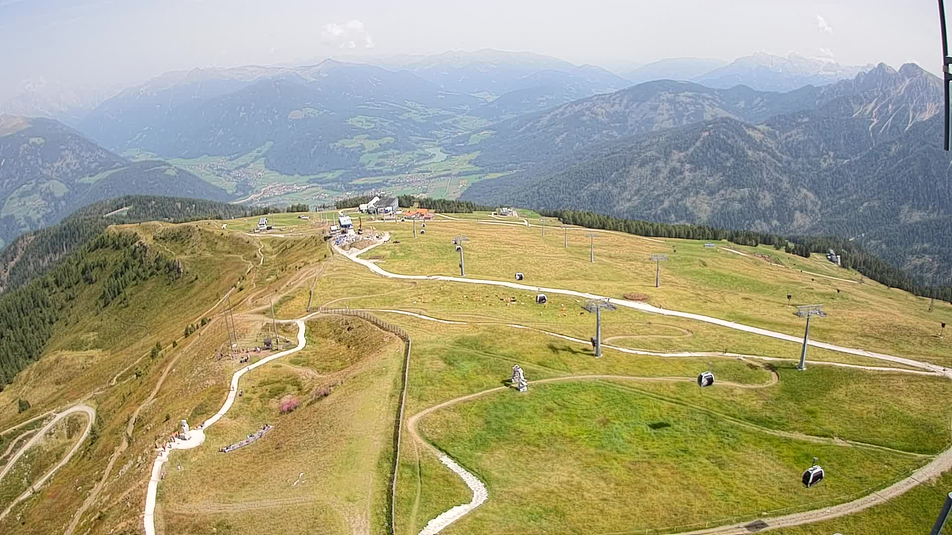 Kronplatz peak | view to Valdaora – Olang