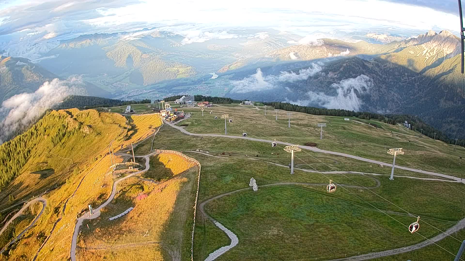 Kronplatz peak | view to Valdaora – Olang