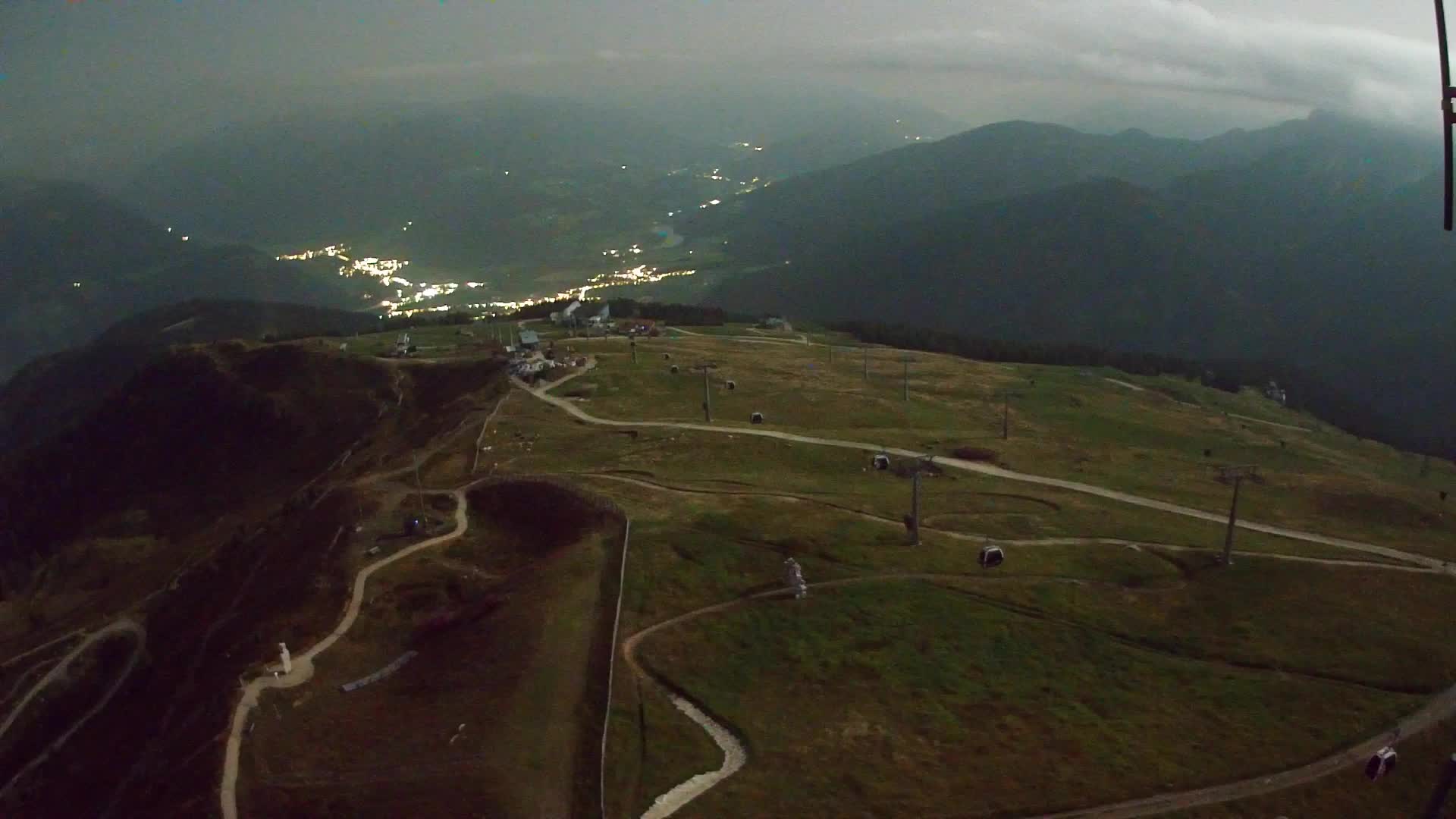 Kronplatz peak | view to Valdaora – Olang