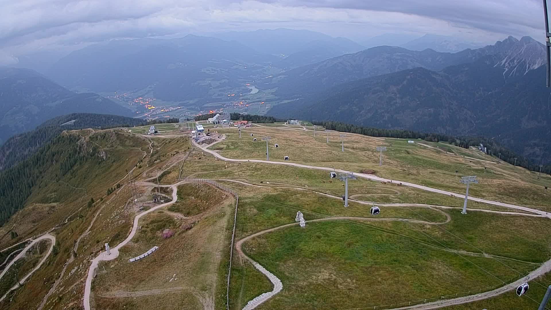 Kronplatz-Gipfel | Blick nach Olang – Valdaora