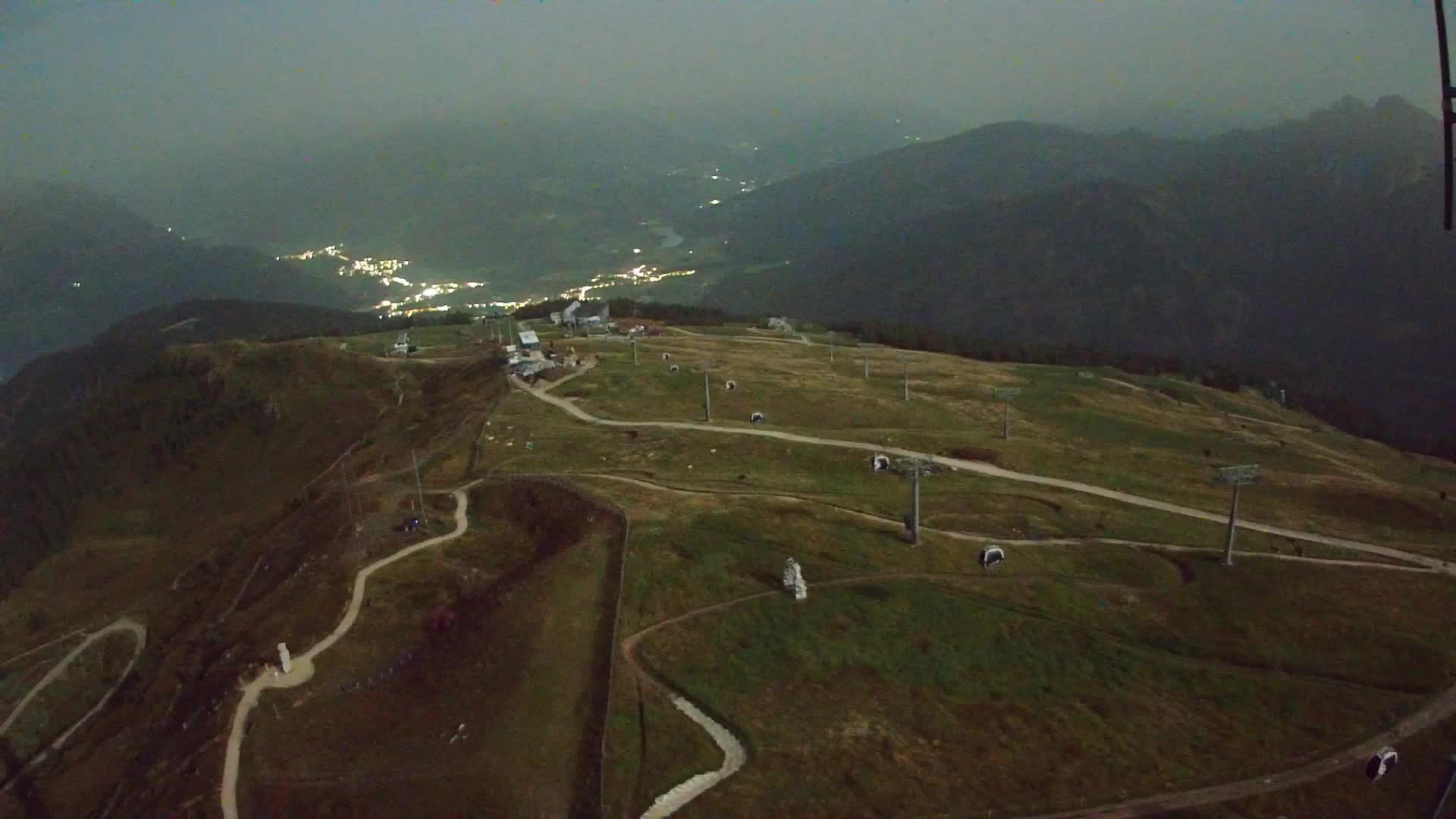 Kronplatz peak | view to Valdaora – Olang