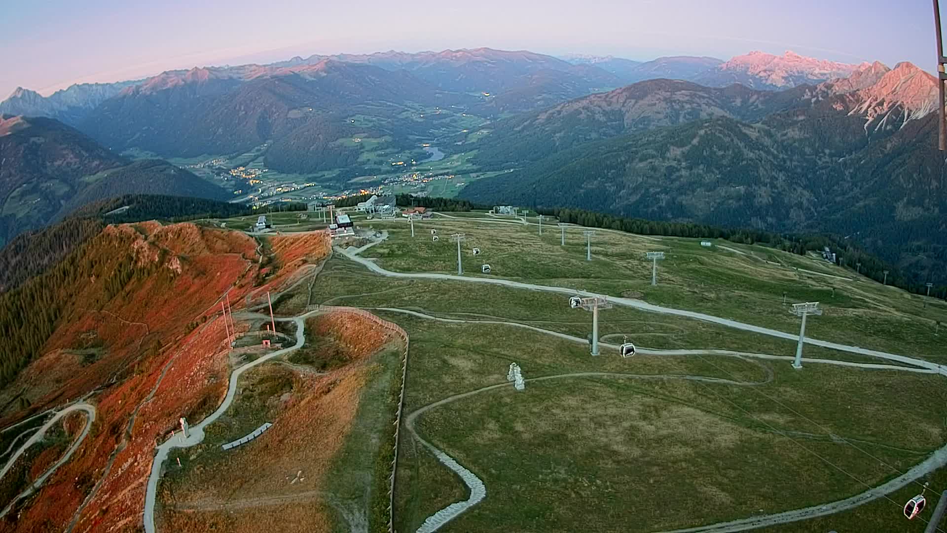 Kronplatz peak | view to Valdaora – Olang