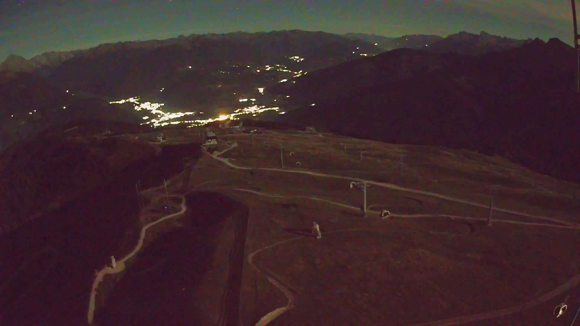 Kronplatz peak | view to Valdaora – Olang
