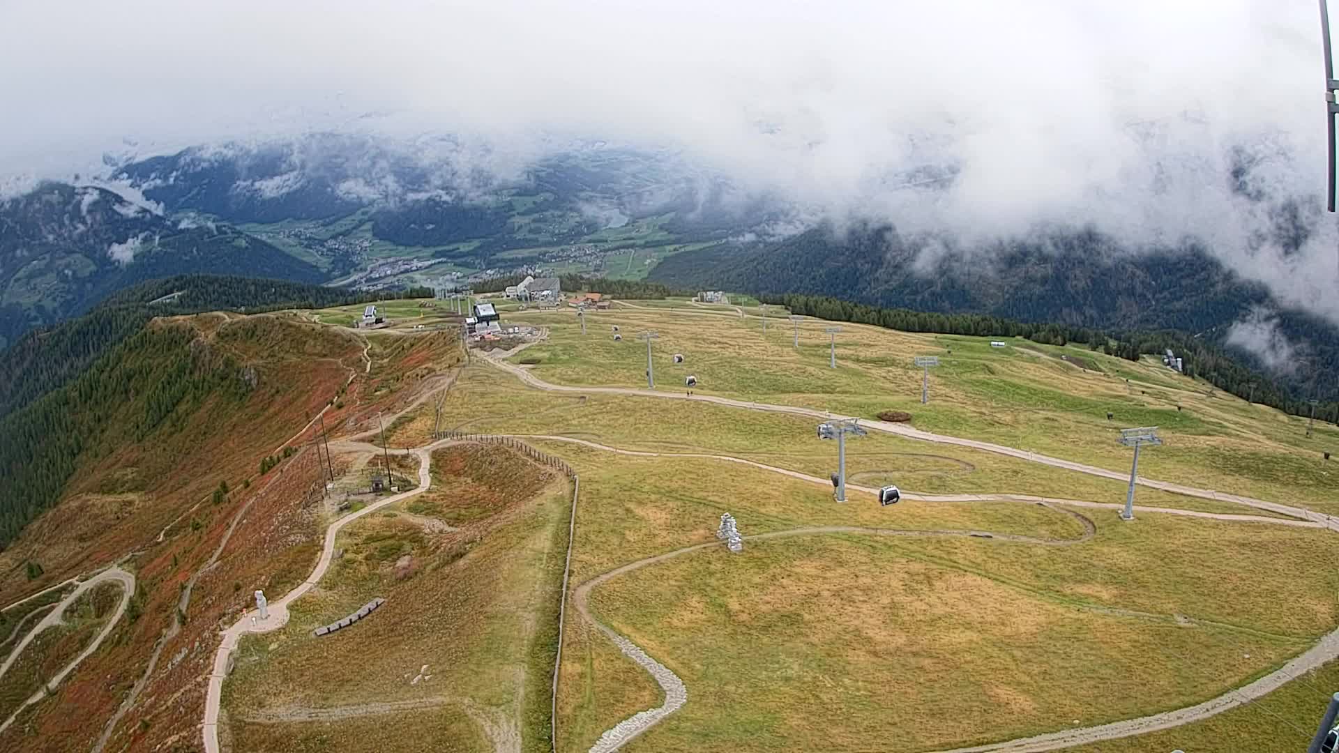 Kronplatz peak | view to Valdaora – Olang