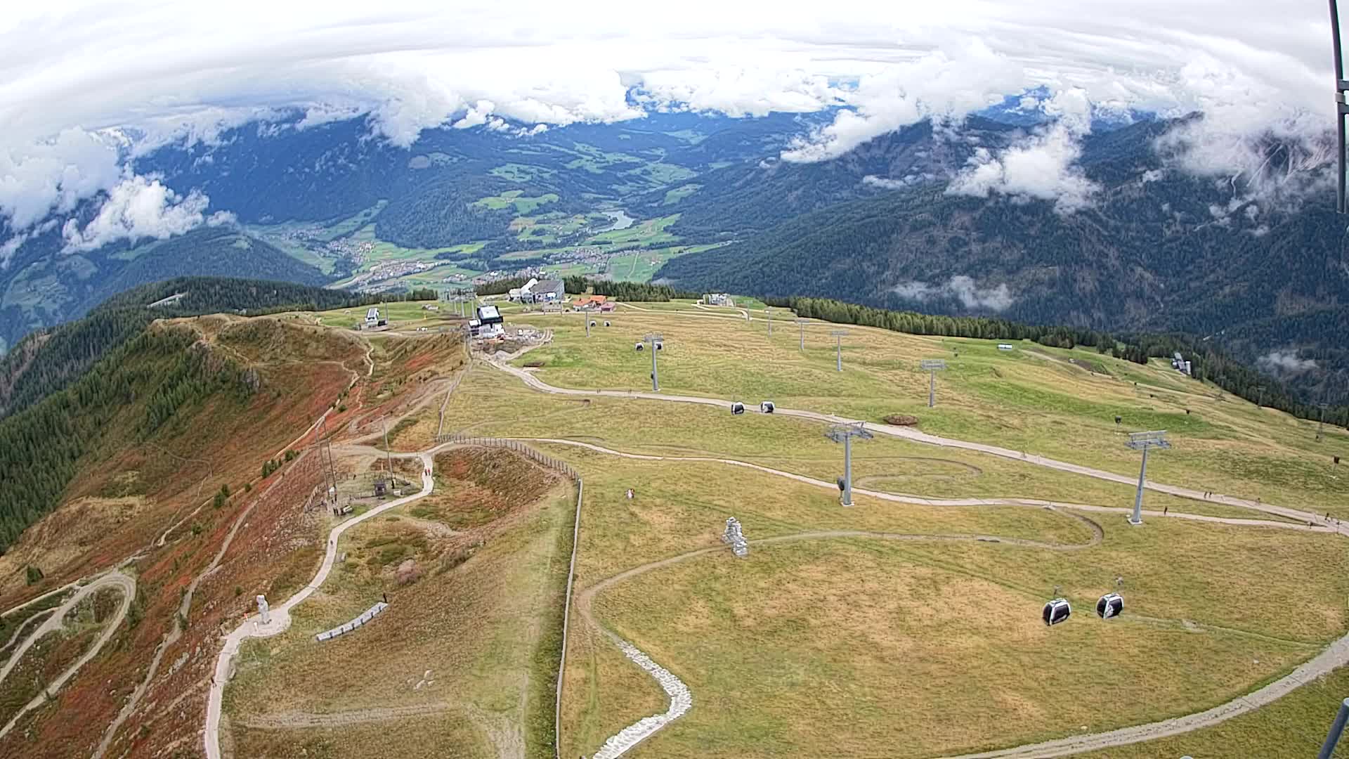 Kronplatz peak | view to Valdaora – Olang