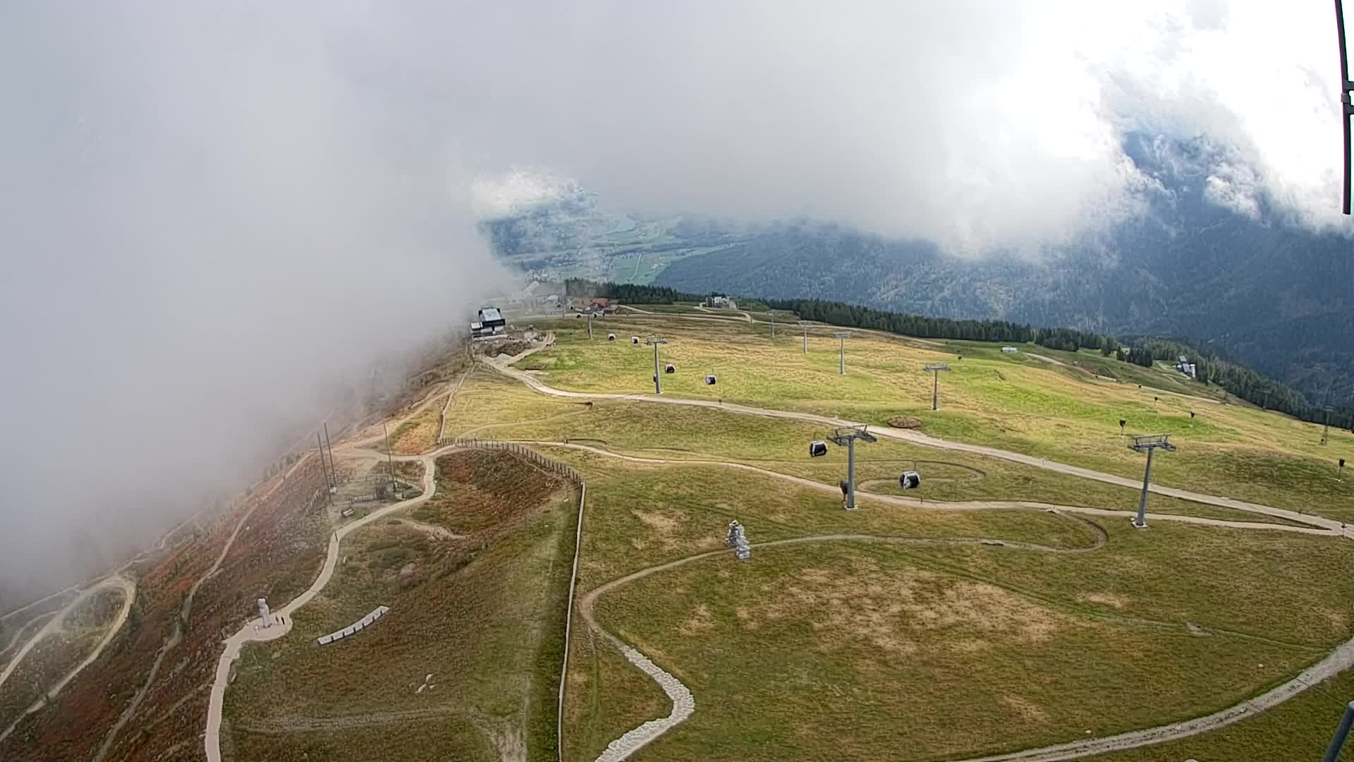Kronplatz peak | view to Valdaora – Olang
