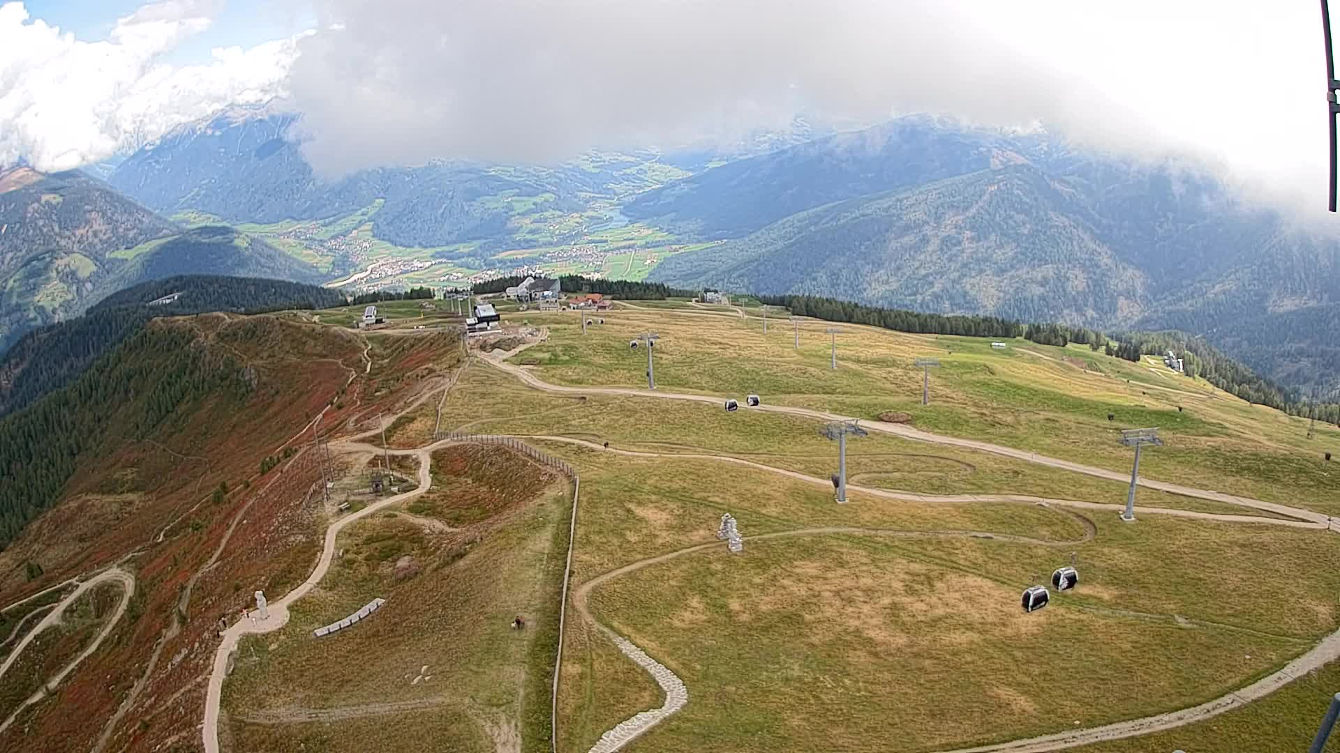 Kronplatz peak | view to Valdaora – Olang