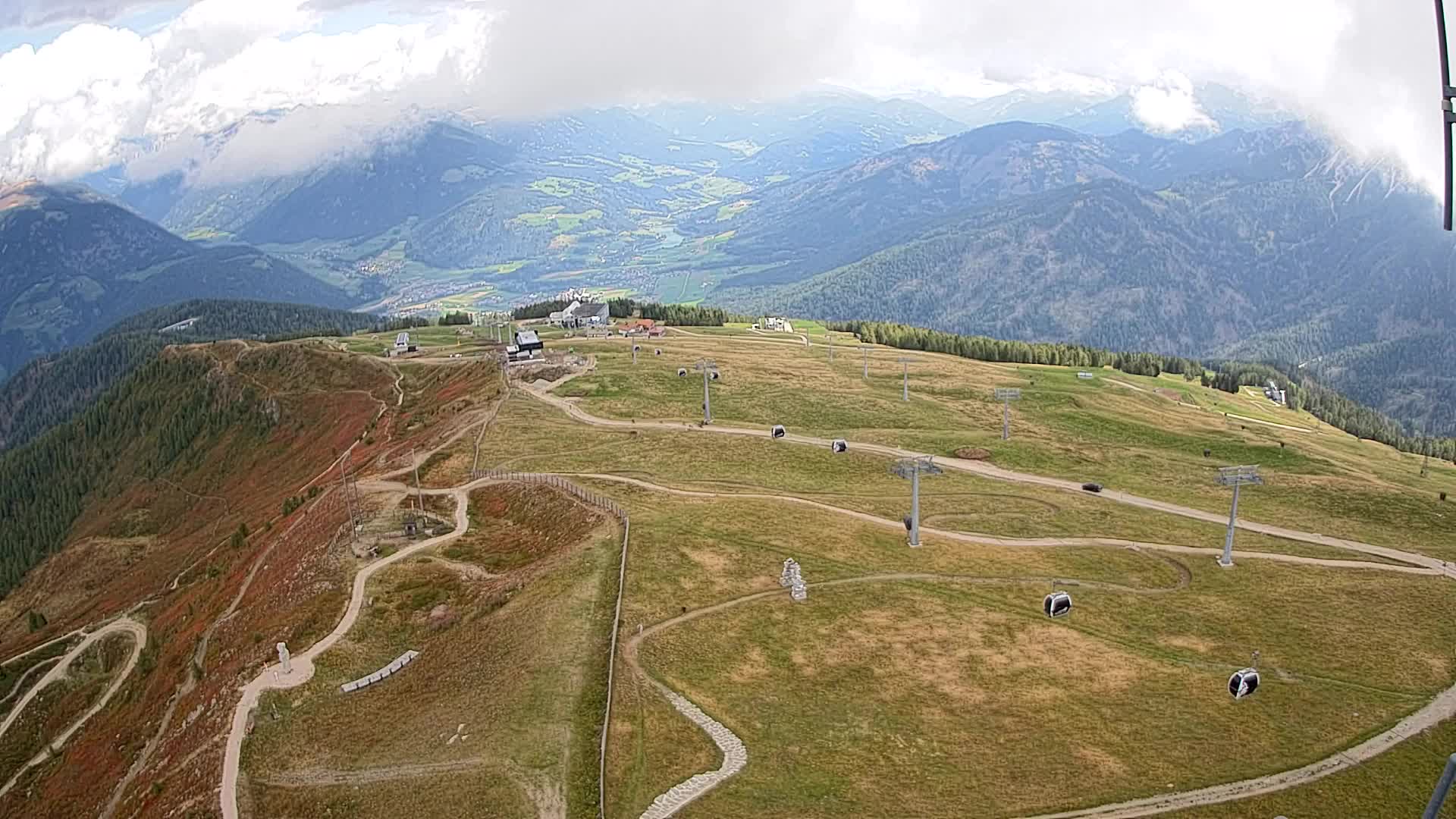 Kronplatz peak | view to Valdaora – Olang