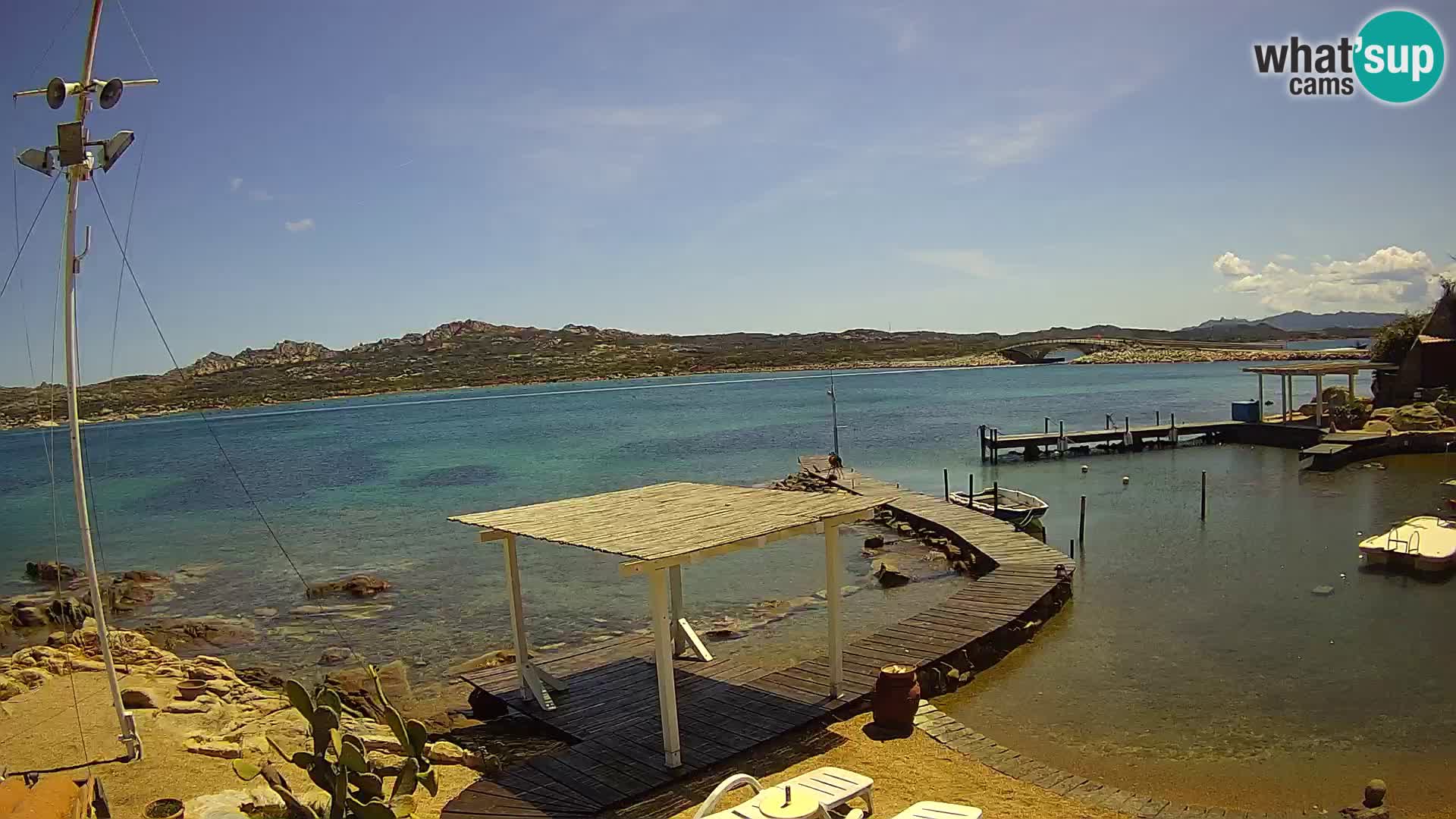 Web kamera uživo Ponte Caprera – La Maddalena – Sardinija – Italija