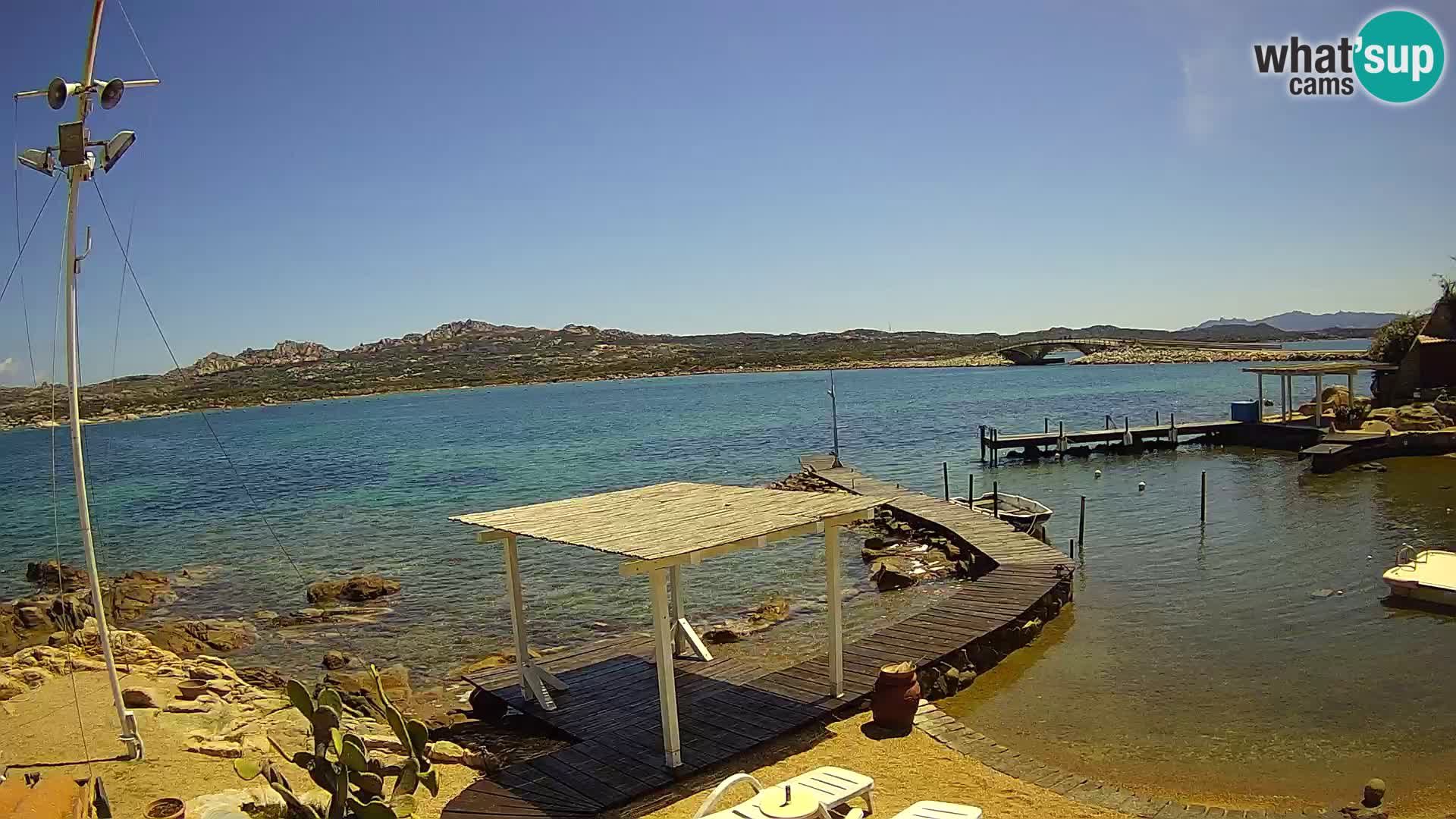 Web kamera uživo Ponte Caprera – La Maddalena – Sardinija – Italija