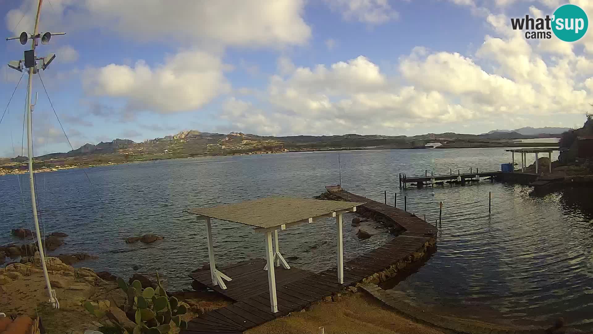 Web kamera uživo Ponte Caprera – La Maddalena – Sardinija – Italija