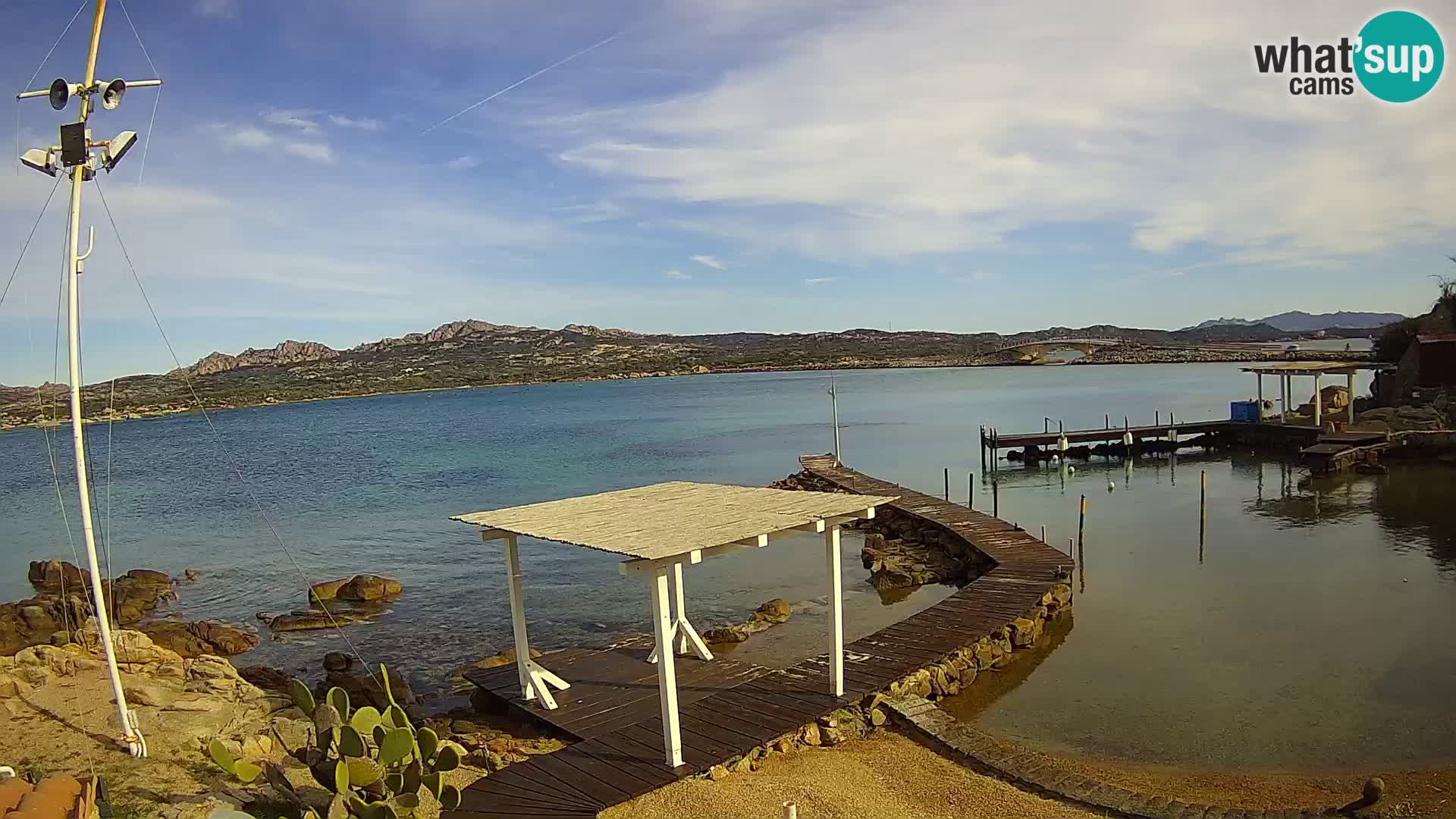 Web kamera uživo Ponte Caprera – La Maddalena – Sardinija – Italija