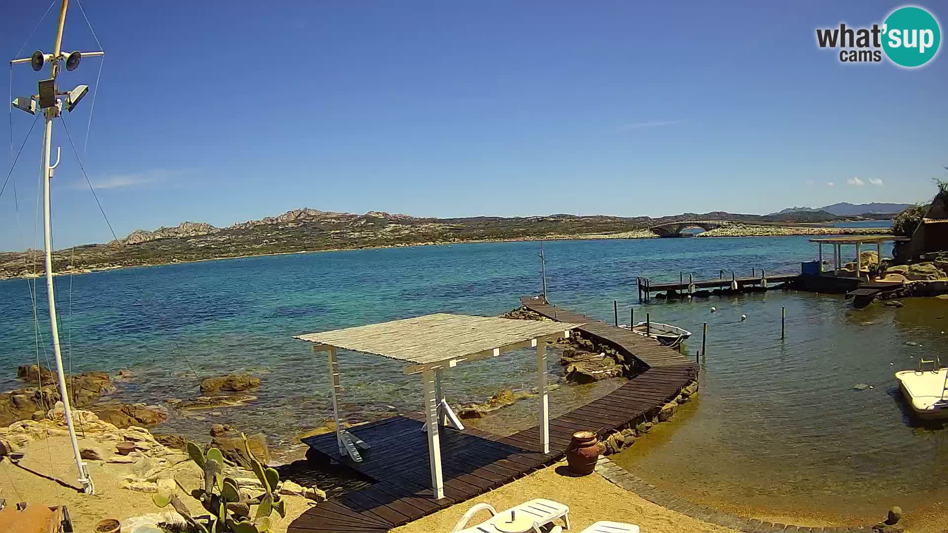 Web kamera uživo Ponte Caprera – La Maddalena – Sardinija – Italija
