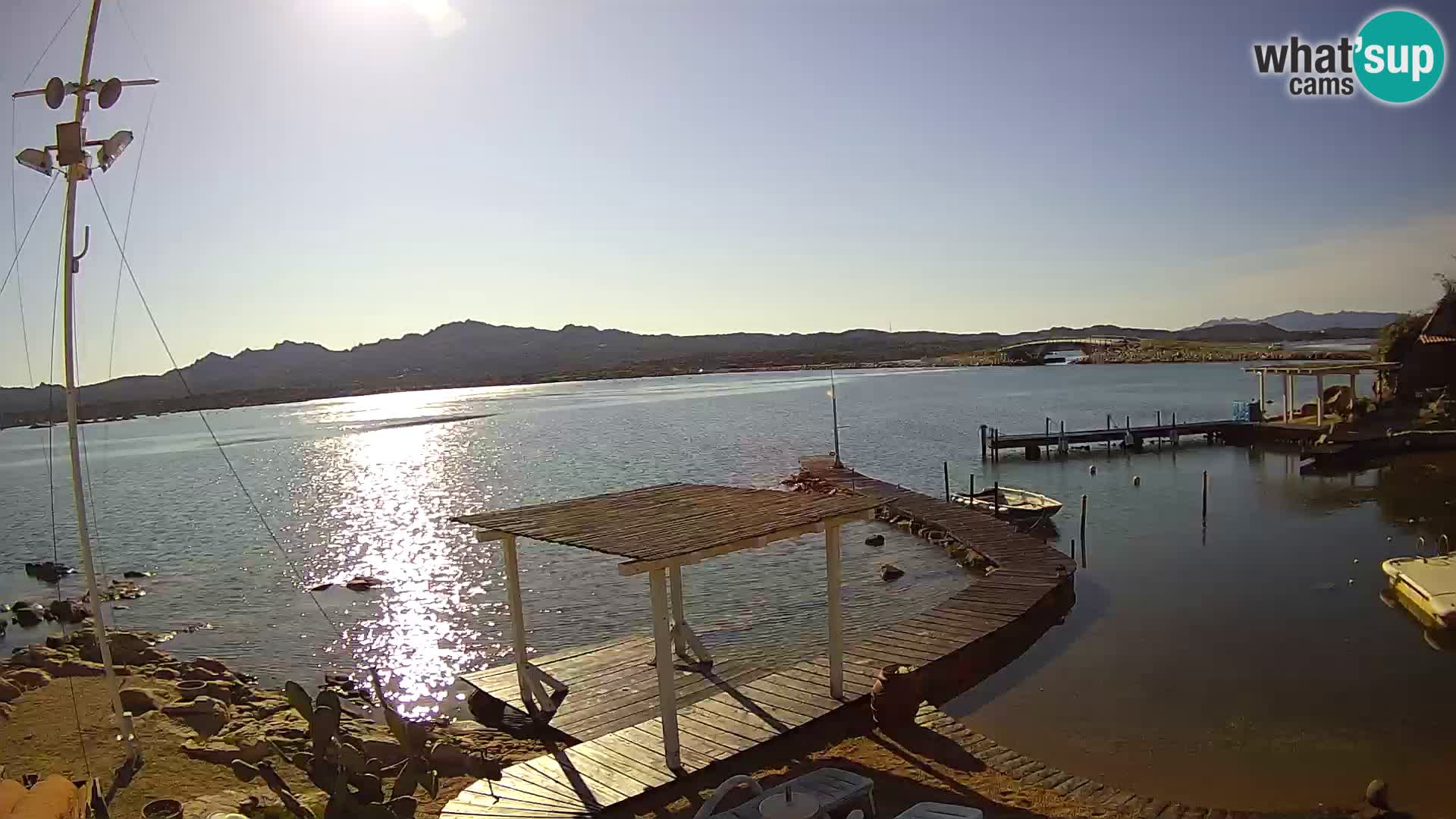 Web kamera uživo Ponte Caprera – La Maddalena – Sardinija – Italija