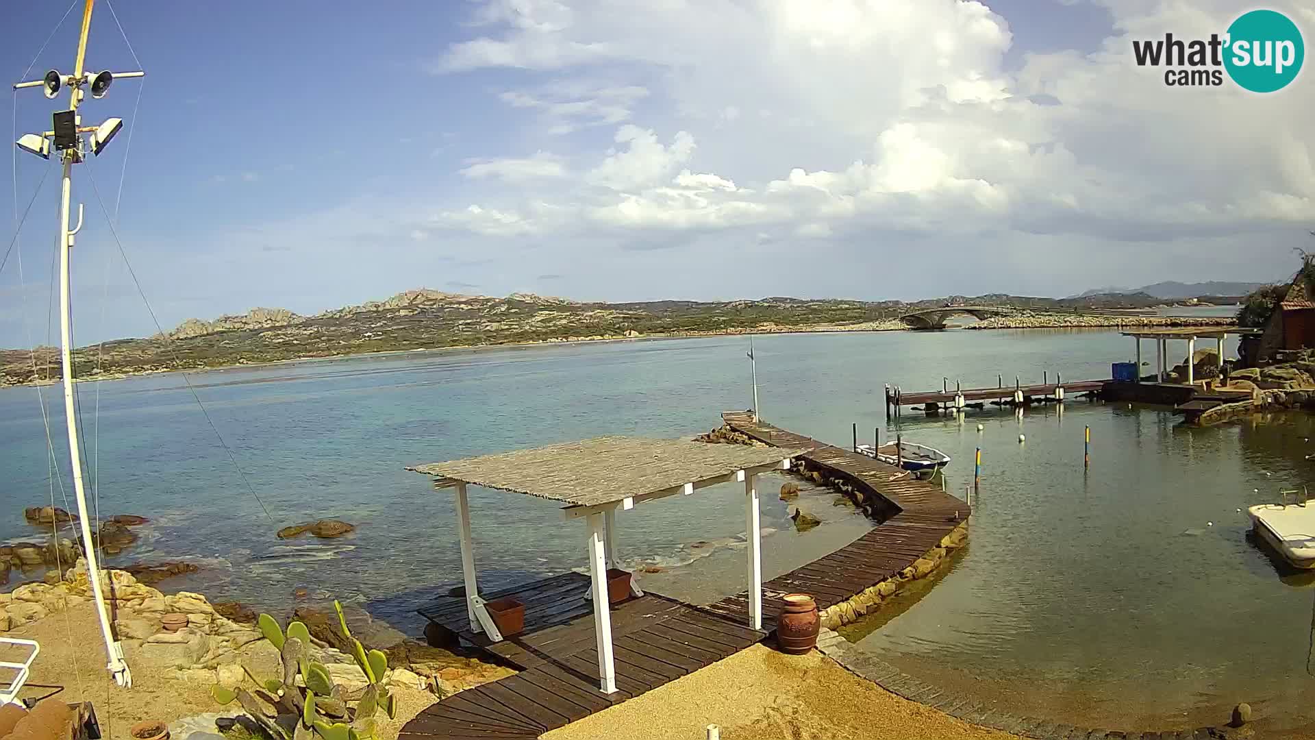 Web kamera uživo Ponte Caprera – La Maddalena – Sardinija – Italija