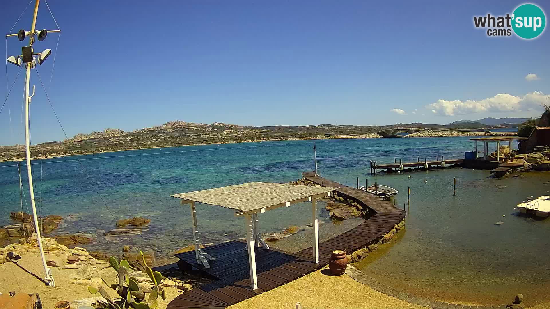 Web kamera uživo Ponte Caprera – La Maddalena – Sardinija – Italija