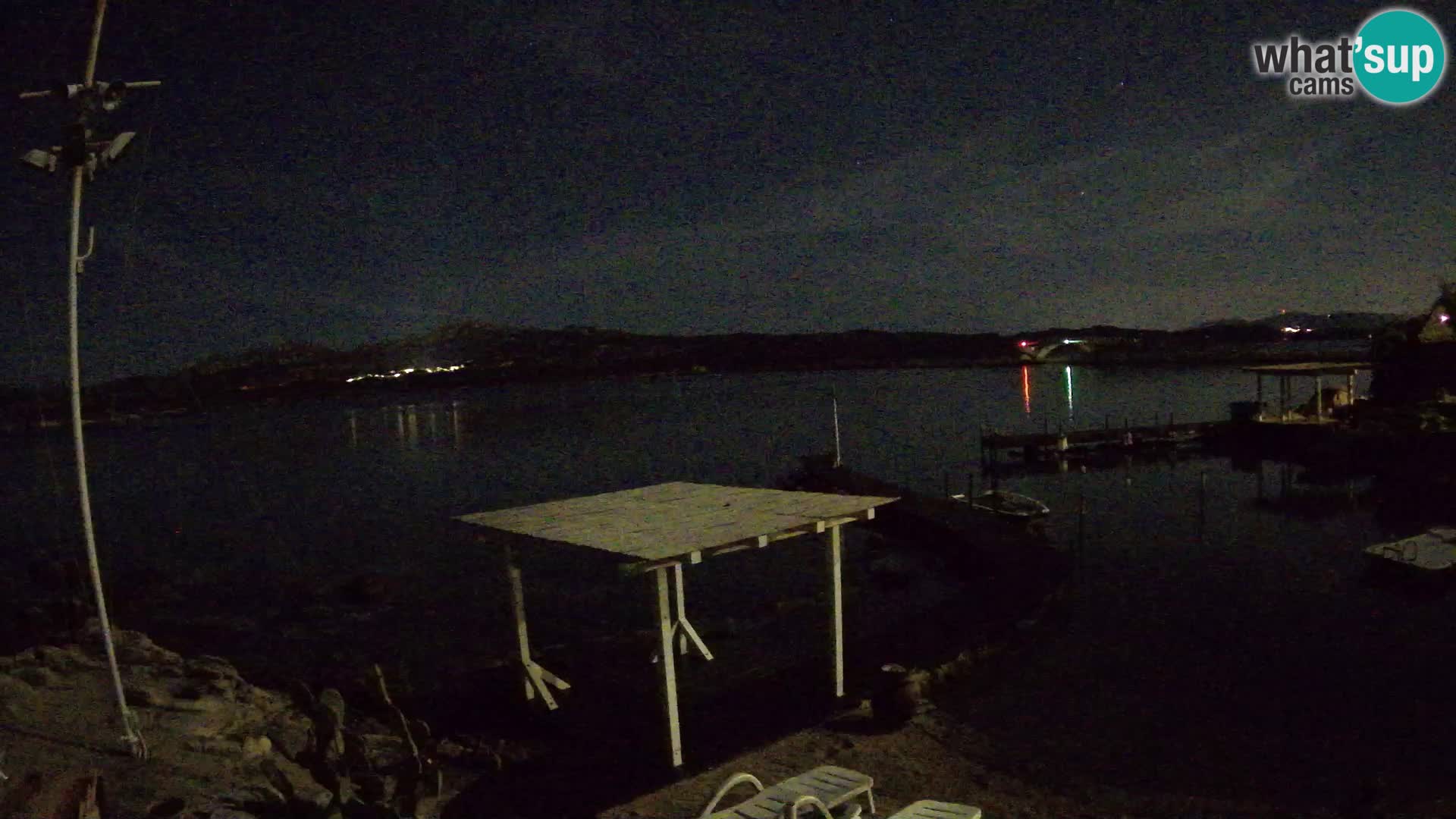 Spletna kamera v živo Ponte Caprera – La Maddalena – Sardinija – Italija