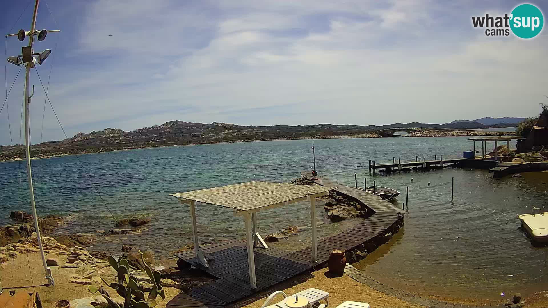 Spletna kamera v živo Ponte Caprera – La Maddalena – Sardinija – Italija