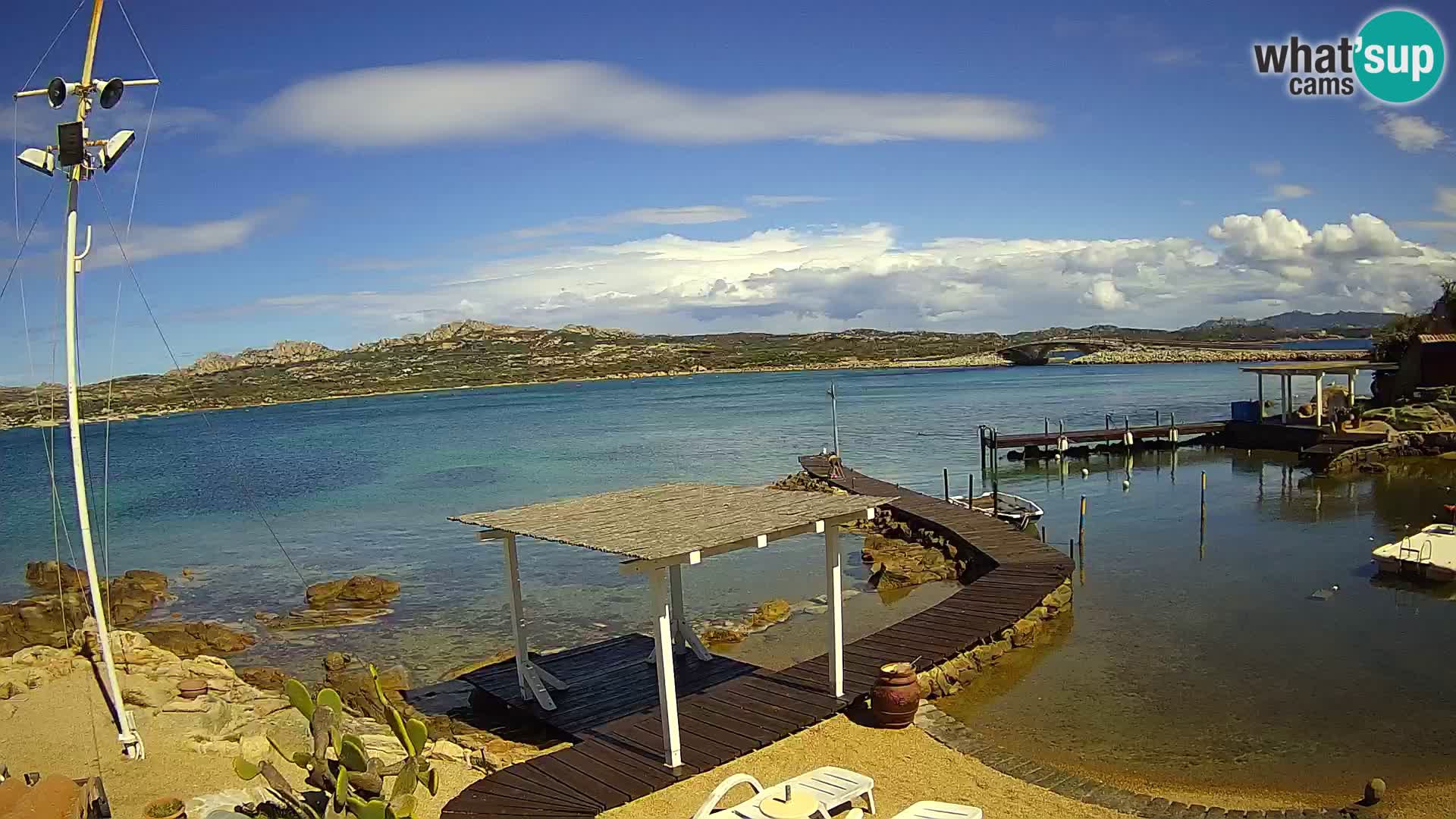 Web kamera uživo Ponte Caprera – La Maddalena – Sardinija – Italija
