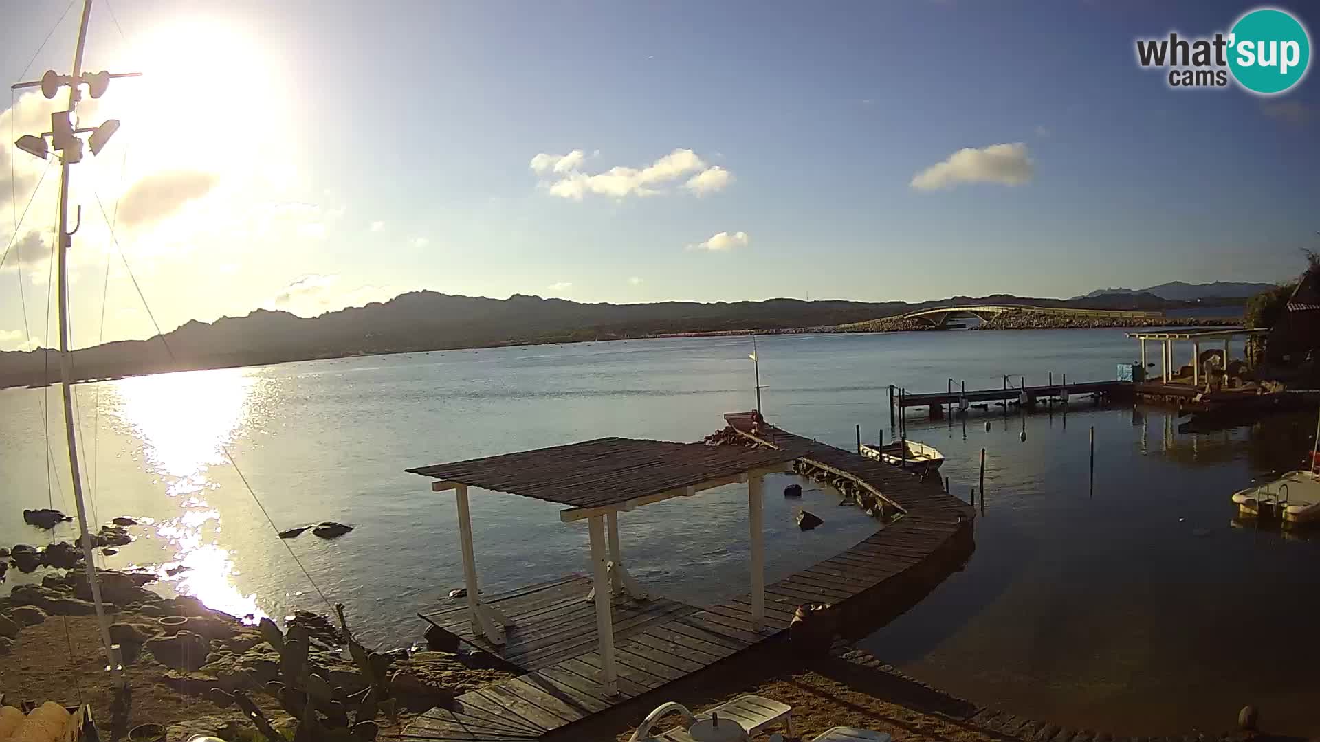 Web kamera uživo Ponte Caprera – La Maddalena – Sardinija – Italija