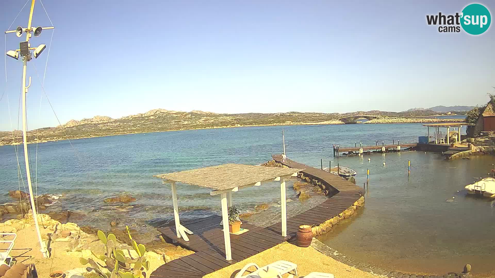 Web kamera uživo Ponte Caprera – La Maddalena – Sardinija – Italija