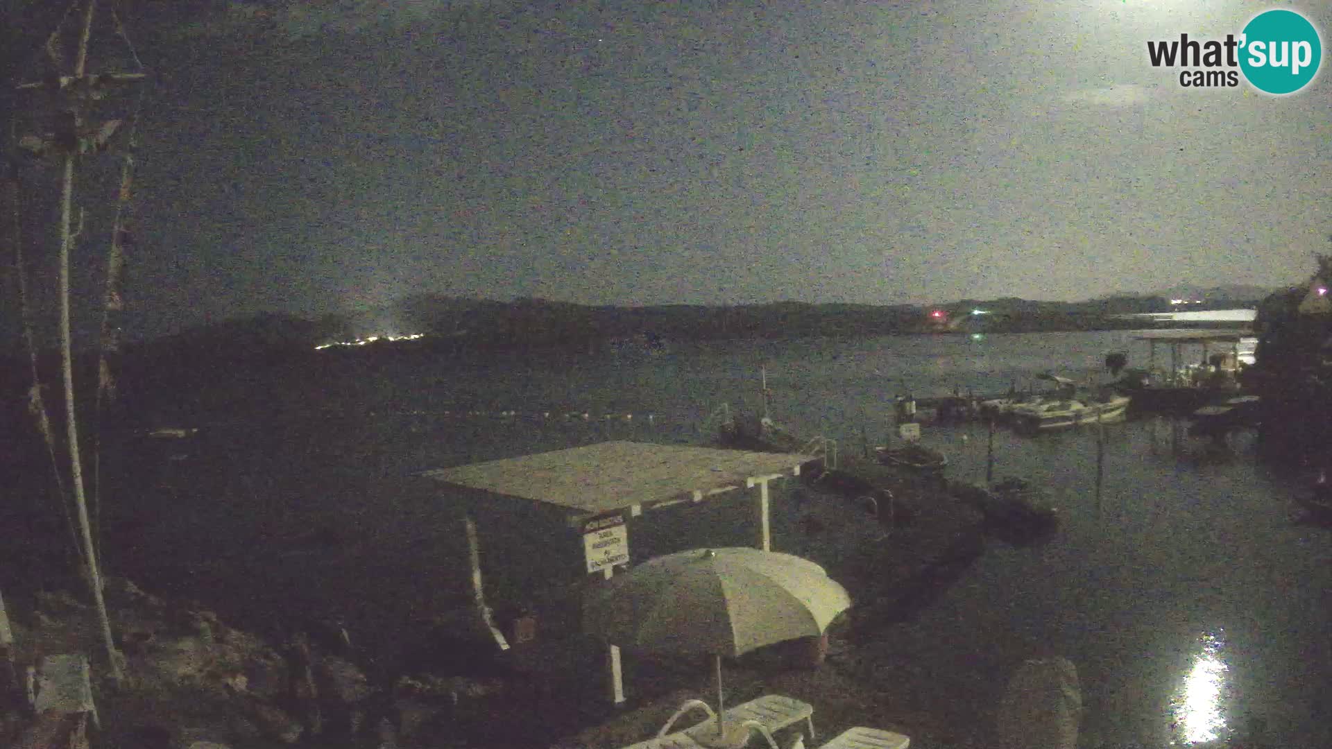 Spletna kamera v živo Ponte Caprera – La Maddalena – Sardinija – Italija