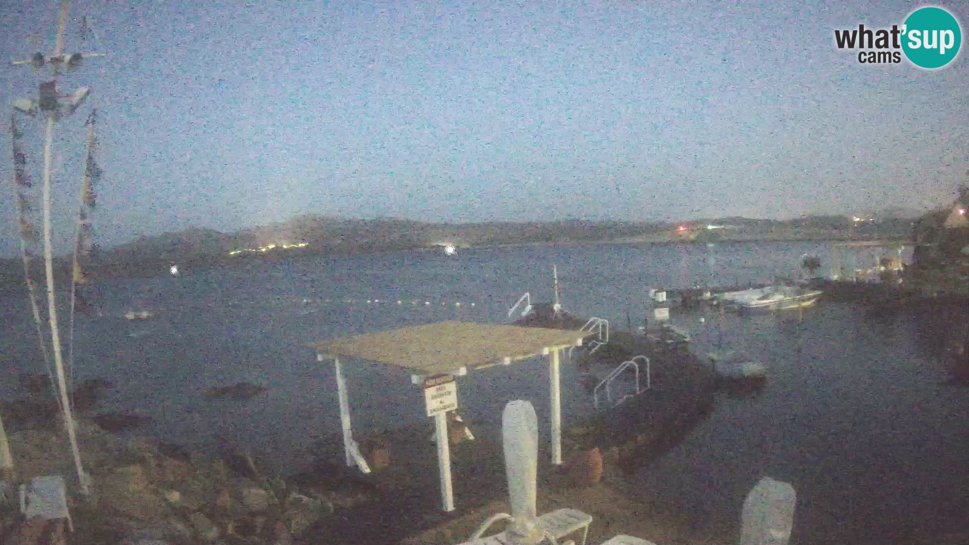 Spletna kamera v živo Ponte Caprera – La Maddalena – Sardinija – Italija