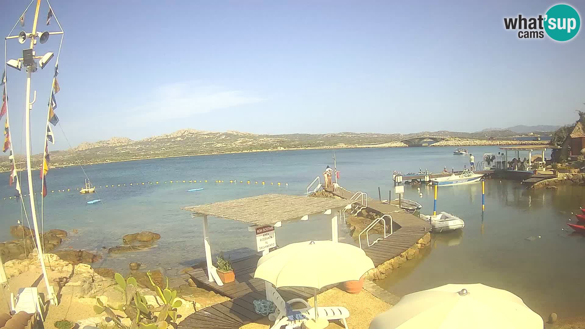 Web kamera uživo Ponte Caprera – La Maddalena – Sardinija – Italija