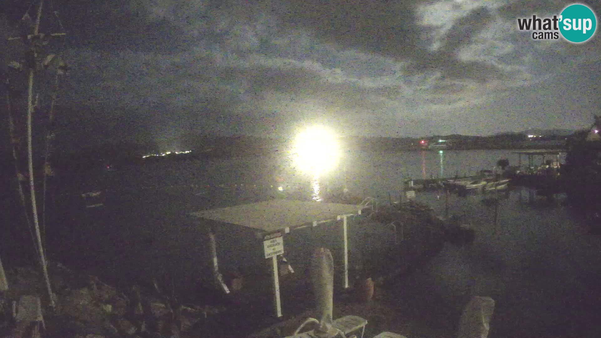 Spletna kamera v živo Ponte Caprera – La Maddalena – Sardinija – Italija
