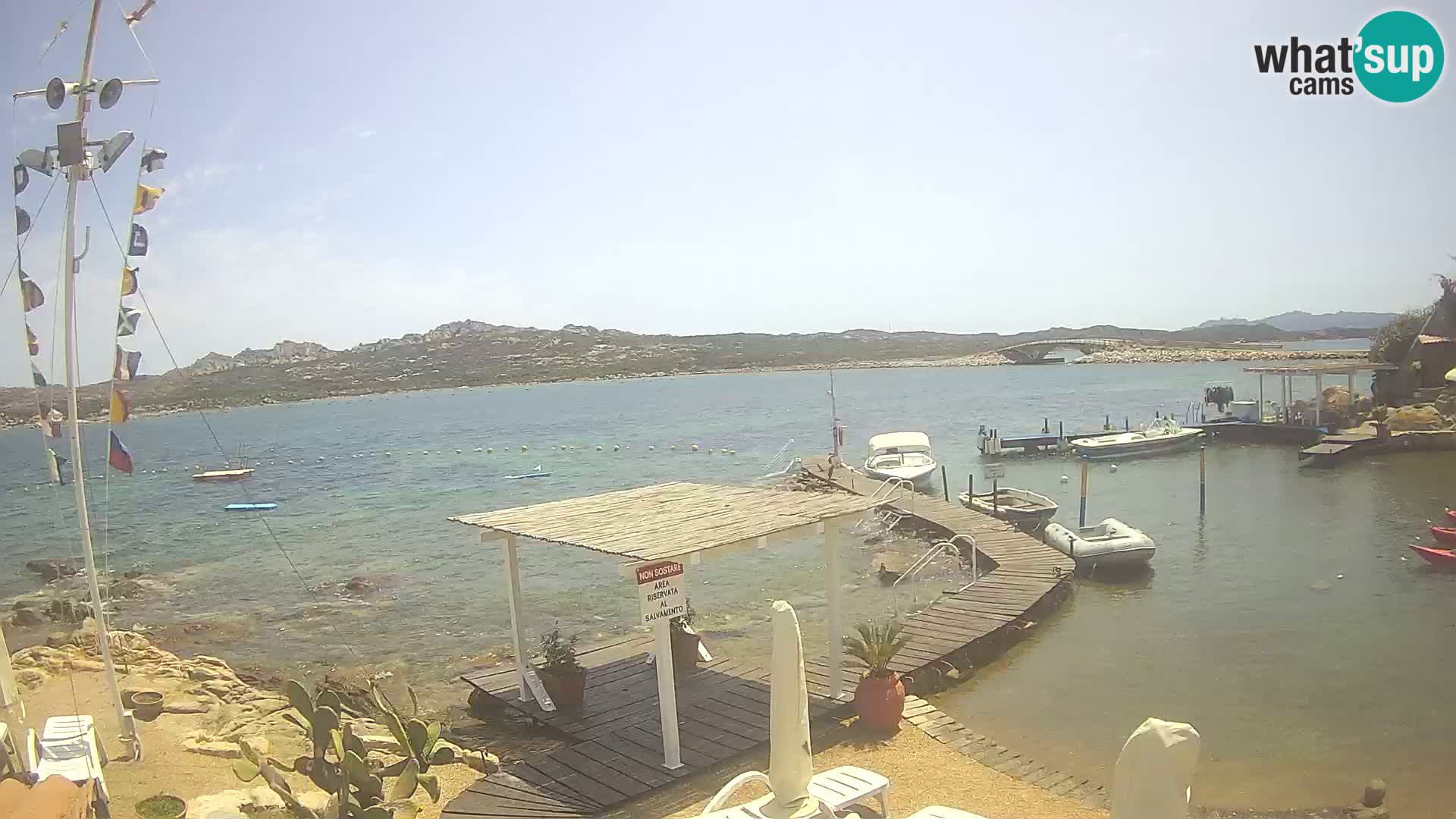 Web kamera uživo Ponte Caprera – La Maddalena – Sardinija – Italija