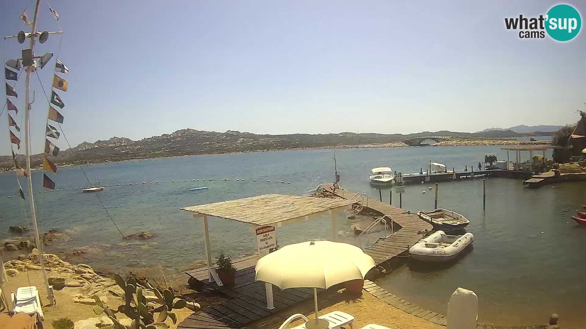 Web kamera uživo Ponte Caprera – La Maddalena – Sardinija – Italija