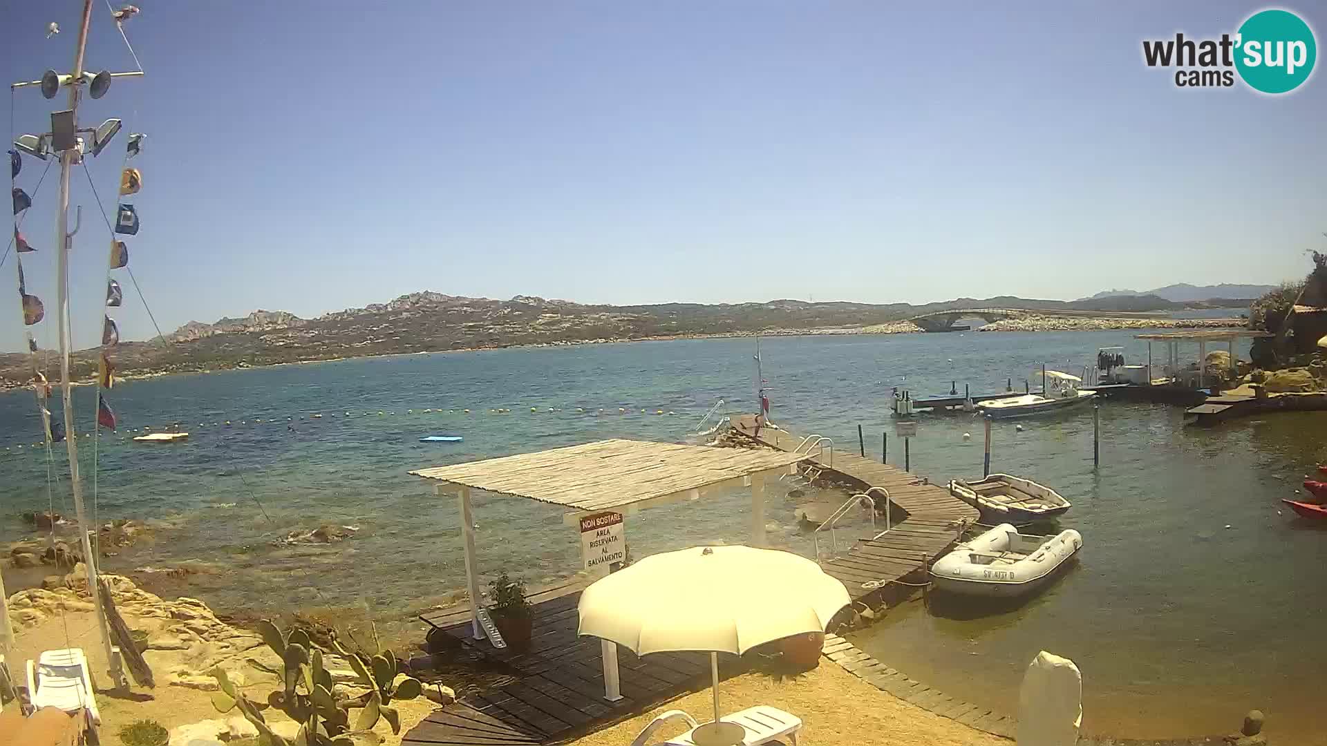 Web kamera uživo Ponte Caprera – La Maddalena – Sardinija – Italija