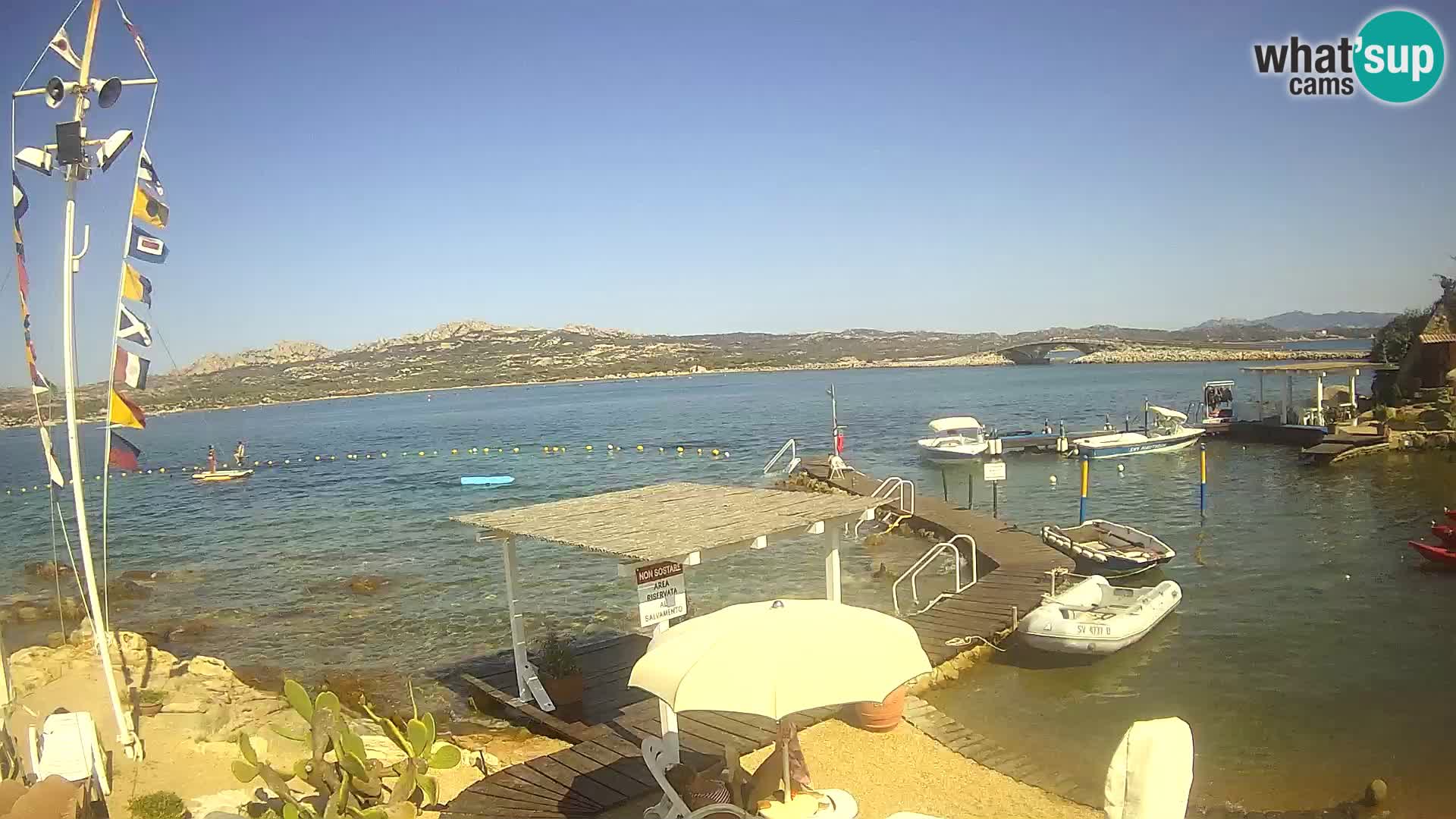 Spletna kamera v živo Ponte Caprera – La Maddalena – Sardinija – Italija