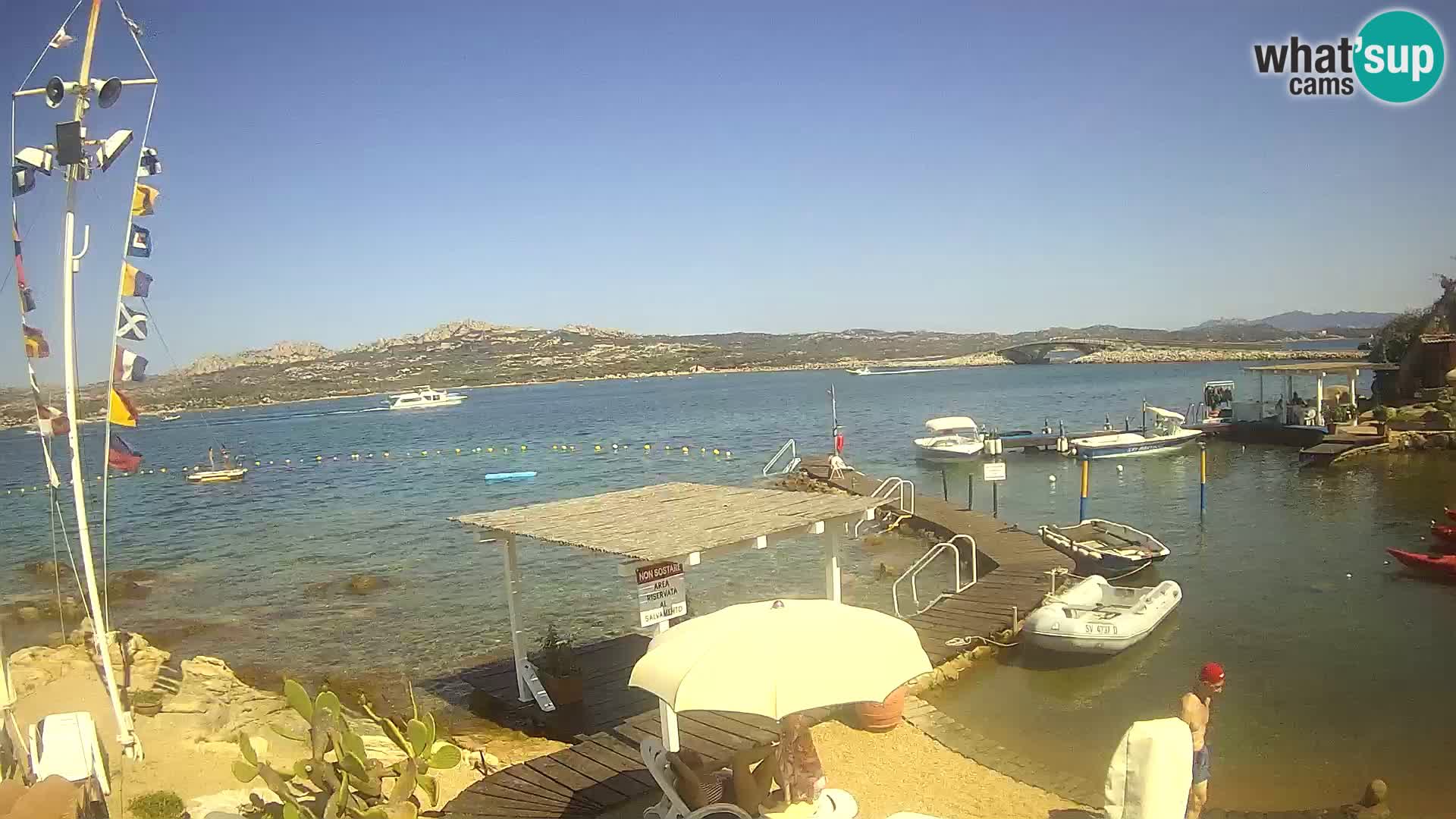 Spletna kamera v živo Ponte Caprera – La Maddalena – Sardinija – Italija