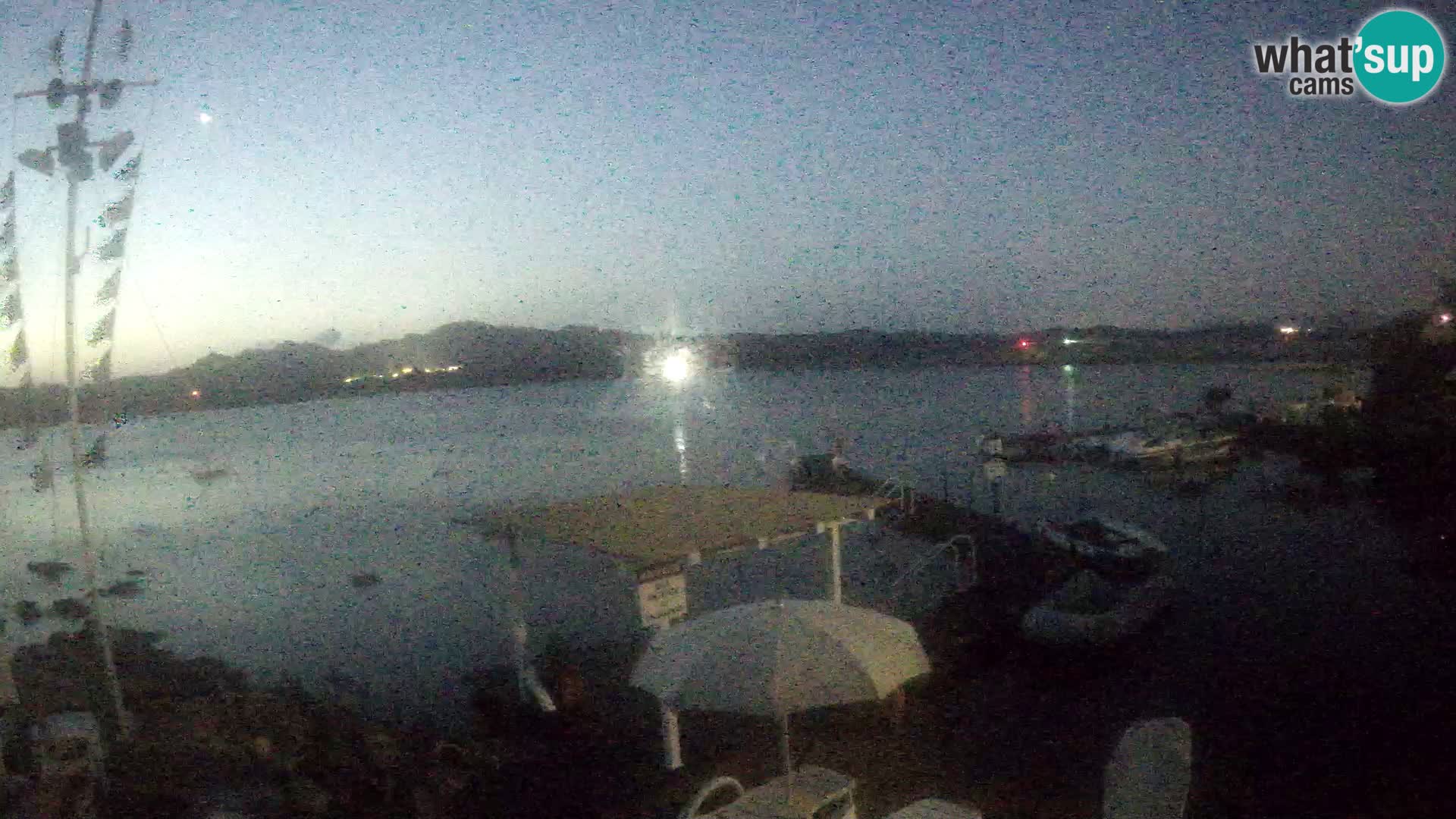 Web kamera uživo Ponte Caprera – La Maddalena – Sardinija – Italija