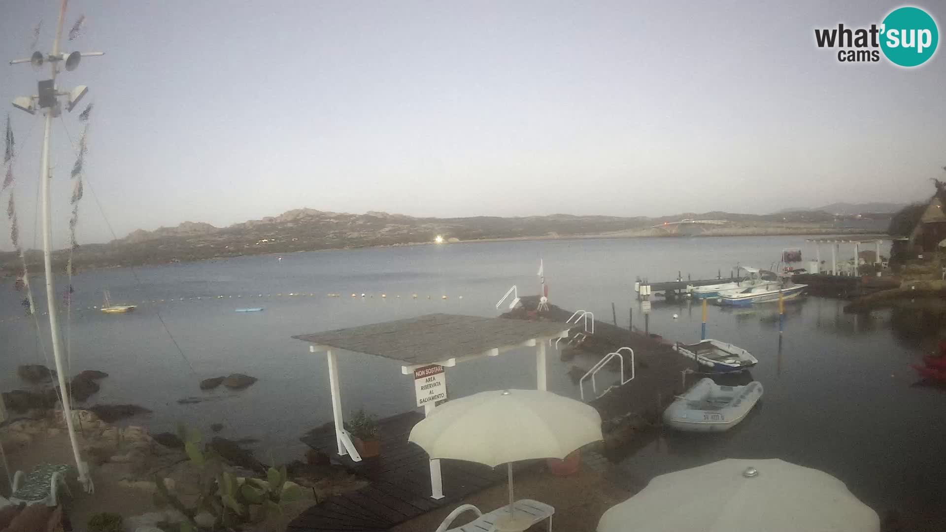 Web kamera uživo Ponte Caprera – La Maddalena – Sardinija – Italija