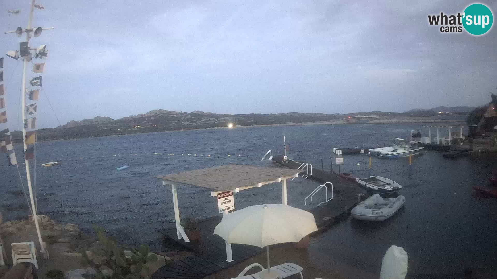 Web kamera uživo Ponte Caprera – La Maddalena – Sardinija – Italija