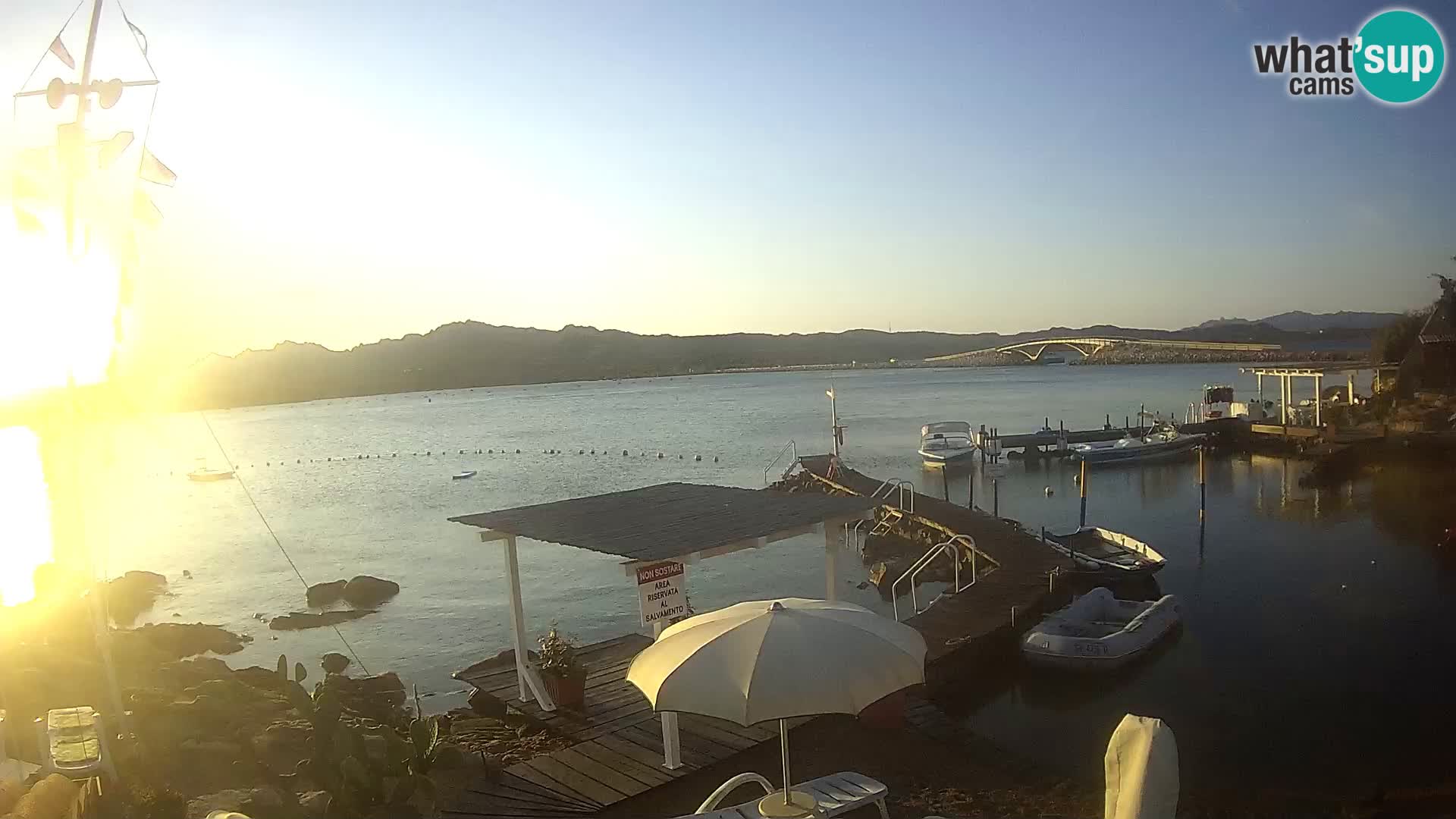 Web kamera uživo Ponte Caprera – La Maddalena – Sardinija – Italija