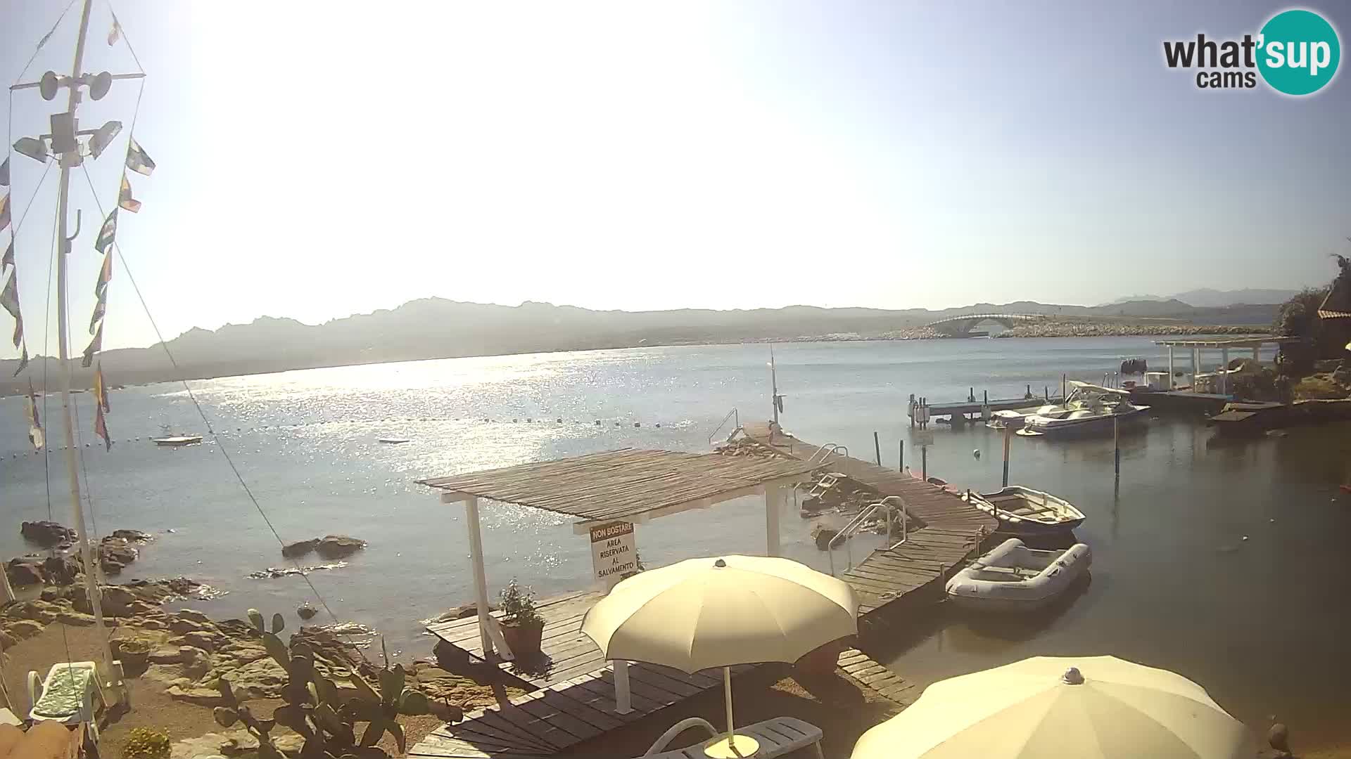 Web kamera uživo Ponte Caprera – La Maddalena – Sardinija – Italija