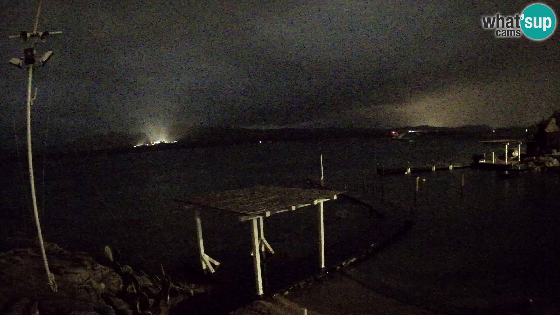 Web kamera uživo Ponte Caprera – La Maddalena – Sardinija – Italija