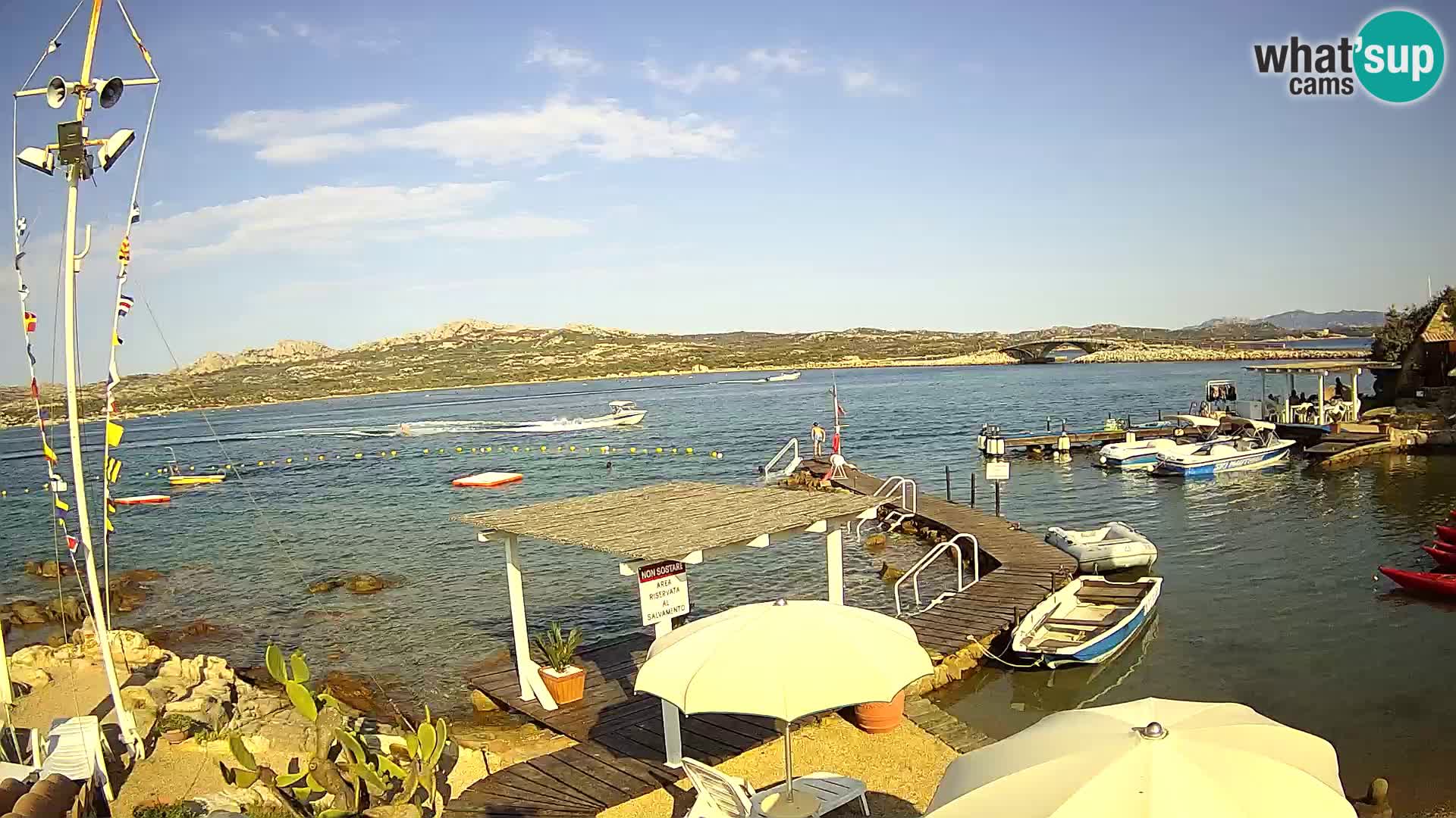 Web kamera uživo Ponte Caprera – La Maddalena – Sardinija – Italija