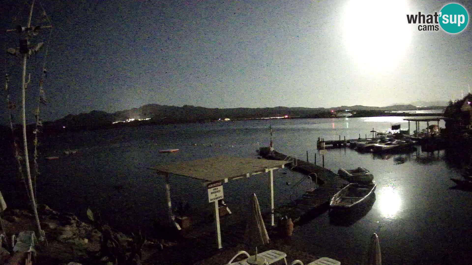 Spletna kamera v živo Ponte Caprera – La Maddalena – Sardinija – Italija