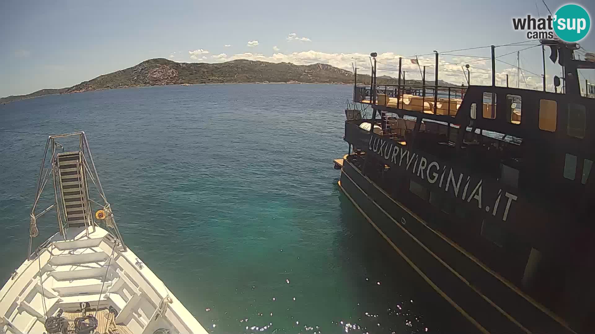 Le bateau Lo Squalo IV – webcam en direct arcipelago La Maddalena – Sardaigne – Italie