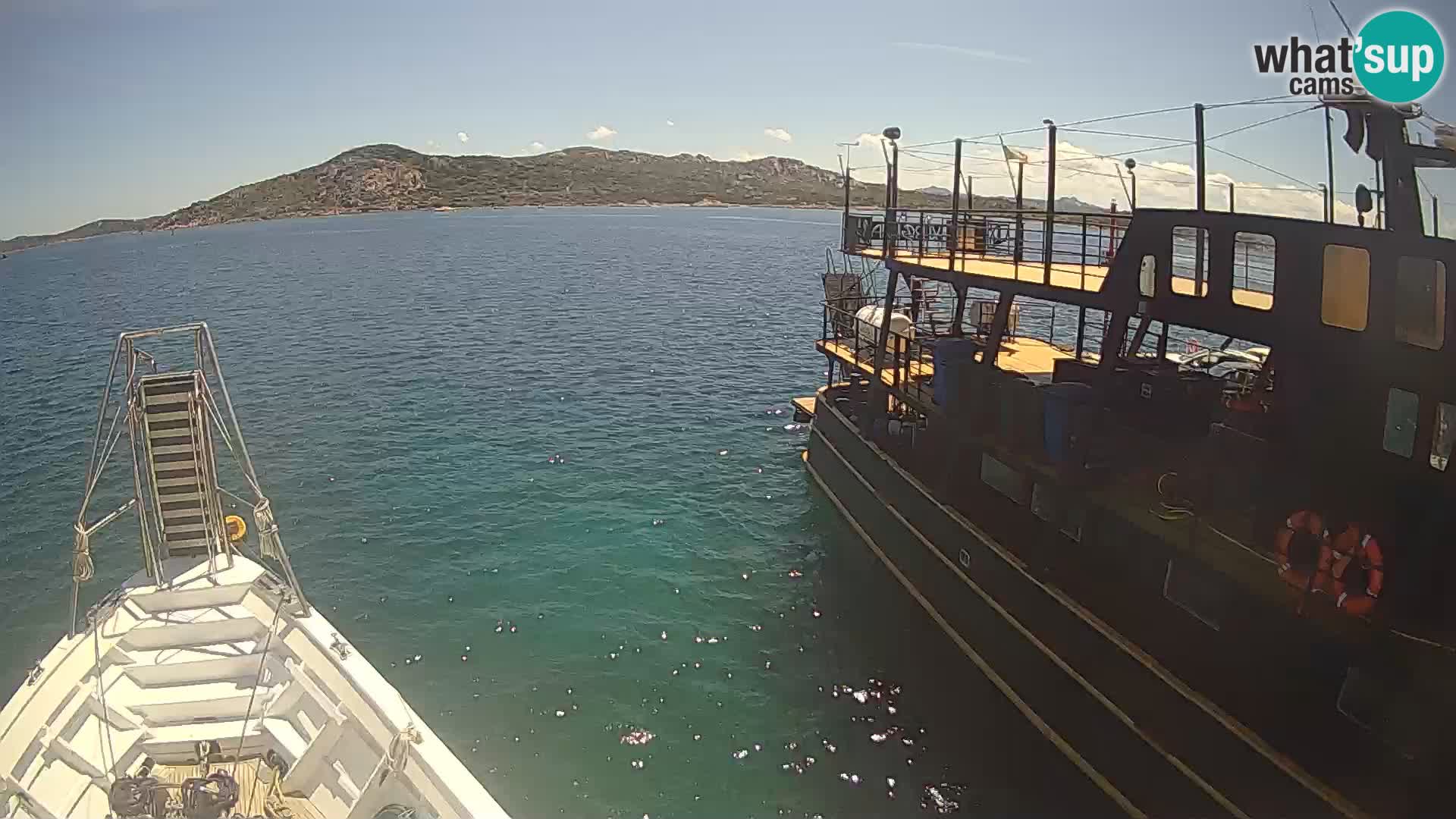 Brod Lo Squalo IV – arhipelag web kamere uživo La Maddalena – Sardinija – Italija